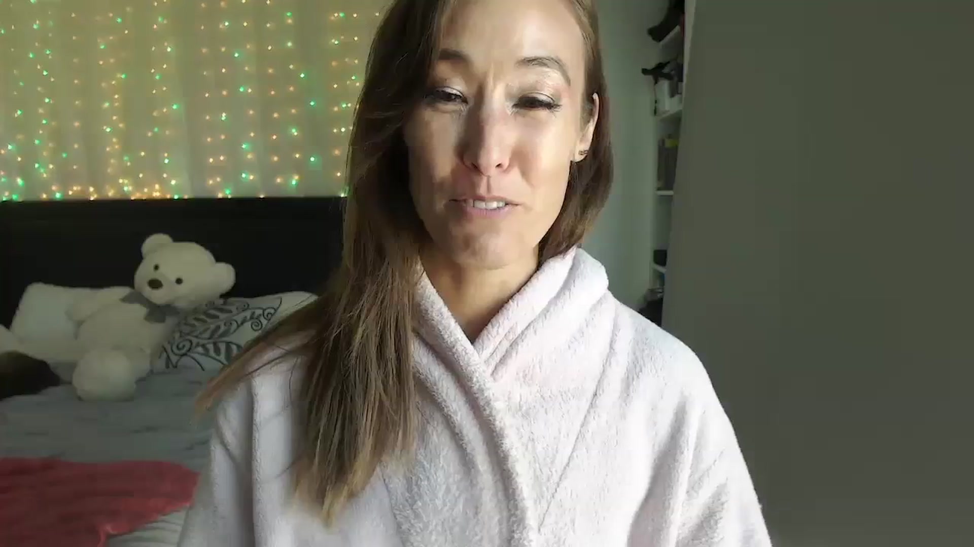 Gallery image thumbnail from Christy_Love's myfreecams stream on, 08/18/2023, 24:03 image 19 of 20