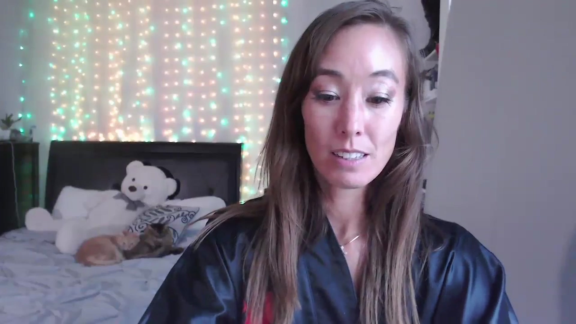 Gallery image thumbnail from Christy_Love's myfreecams stream on, 08/20/2023, 02:34 image 7 of 20