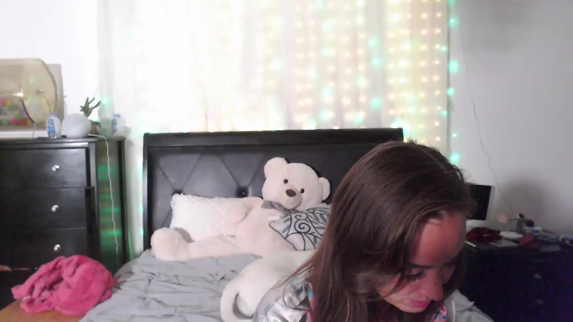 Gallery image thumbnail from Christy_Love's myfreecams stream on, 08/20/2023, 04:05 image 7 of 20