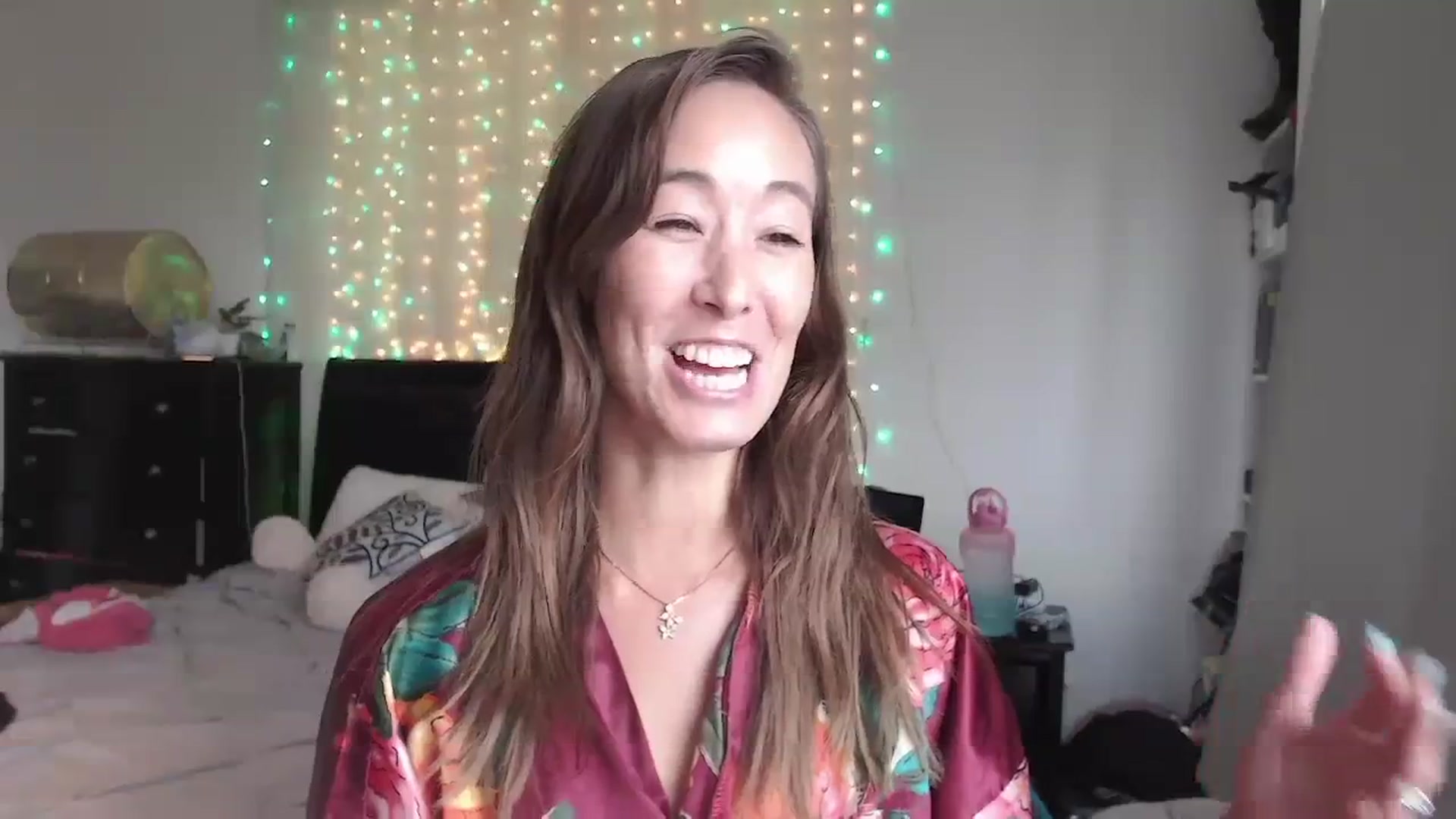 Gallery image thumbnail from Christy_Love's myfreecams stream on, 08/20/2023, 18:53 image 11 of 20