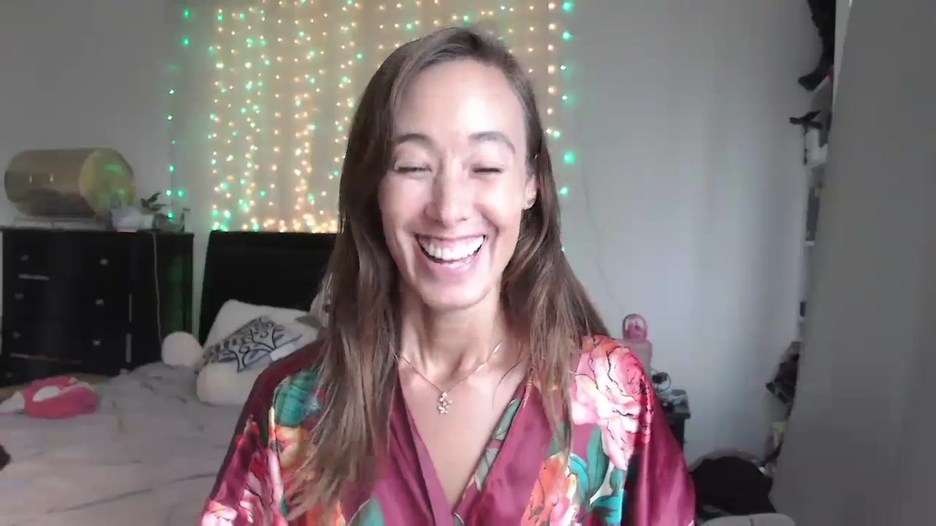 Gallery image thumbnail from Christy_Love's myfreecams stream on, 08/20/2023, 18:53 image 9 of 20