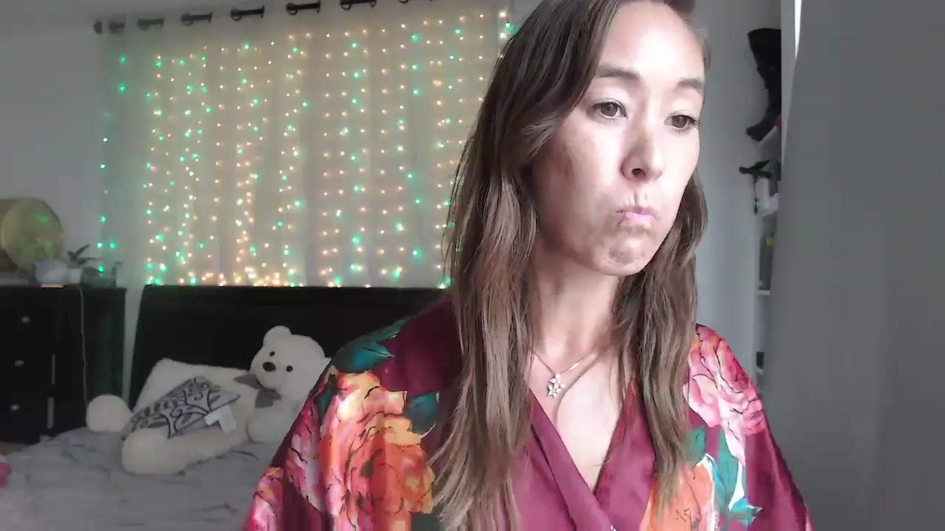 Gallery image thumbnail from Christy_Love's myfreecams stream on, 08/20/2023, 21:10 image 3 of 20