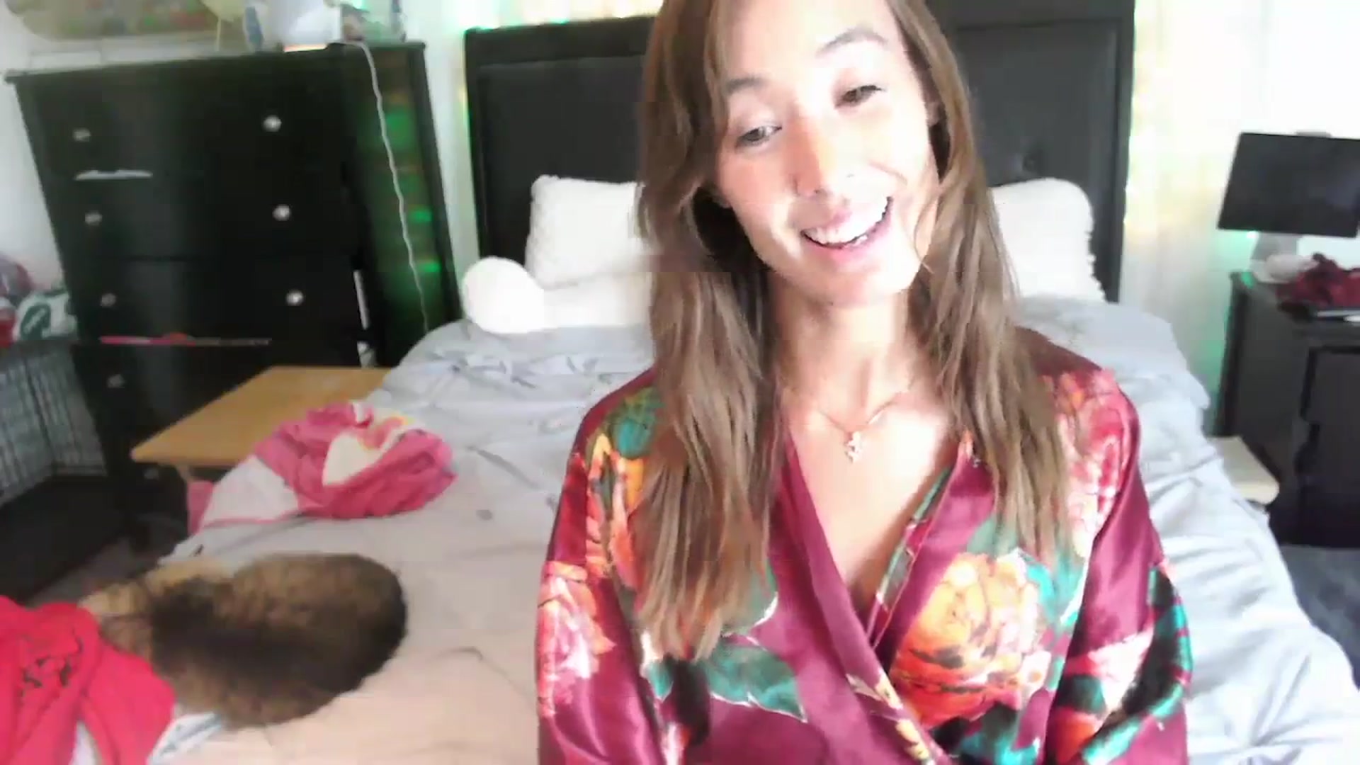 Gallery image thumbnail from Christy_Love's myfreecams stream on, 08/20/2023, 21:10 image 15 of 20