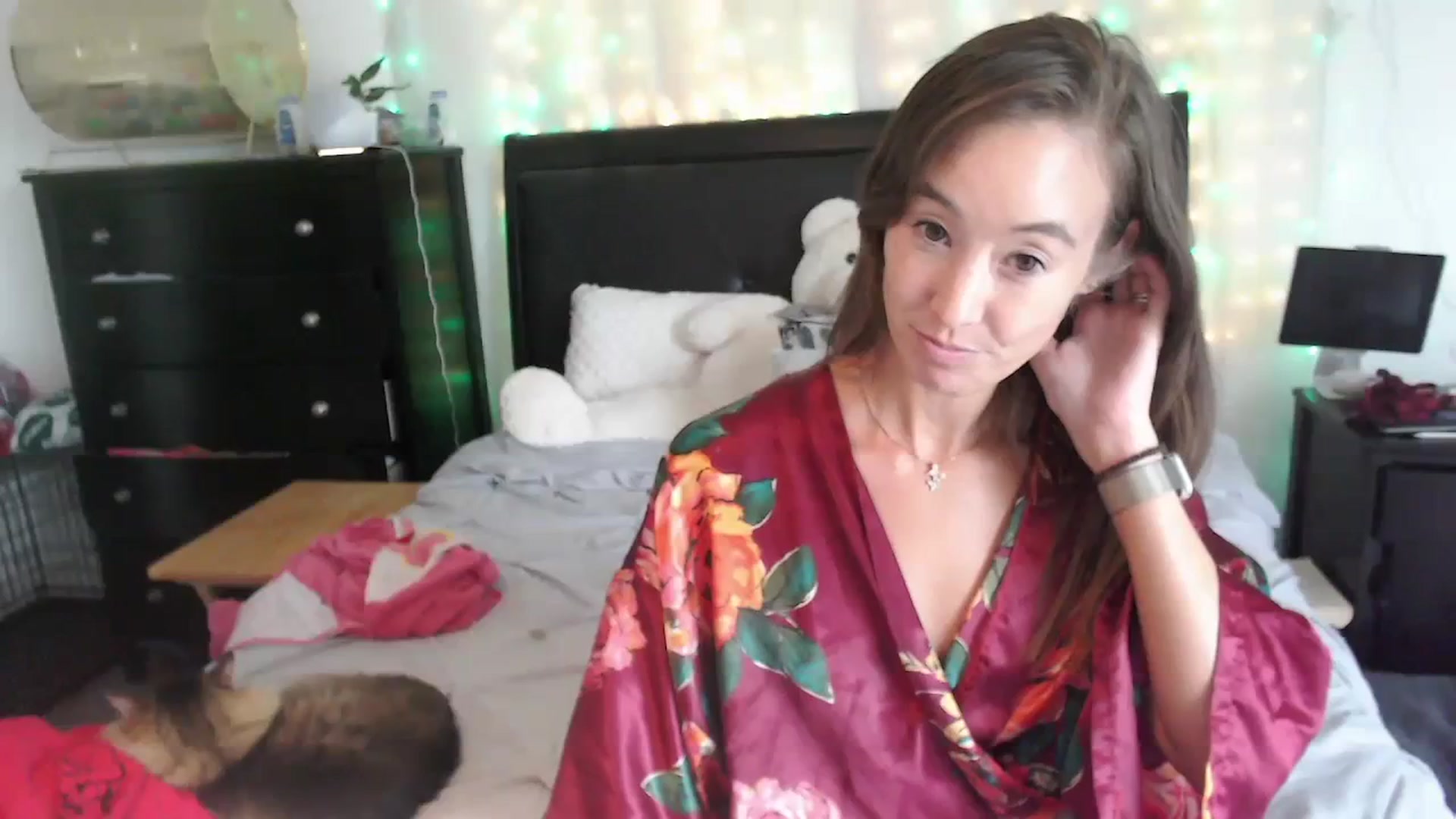 Gallery image thumbnail from Christy_Love's myfreecams stream on, 08/20/2023, 21:10 image 13 of 20