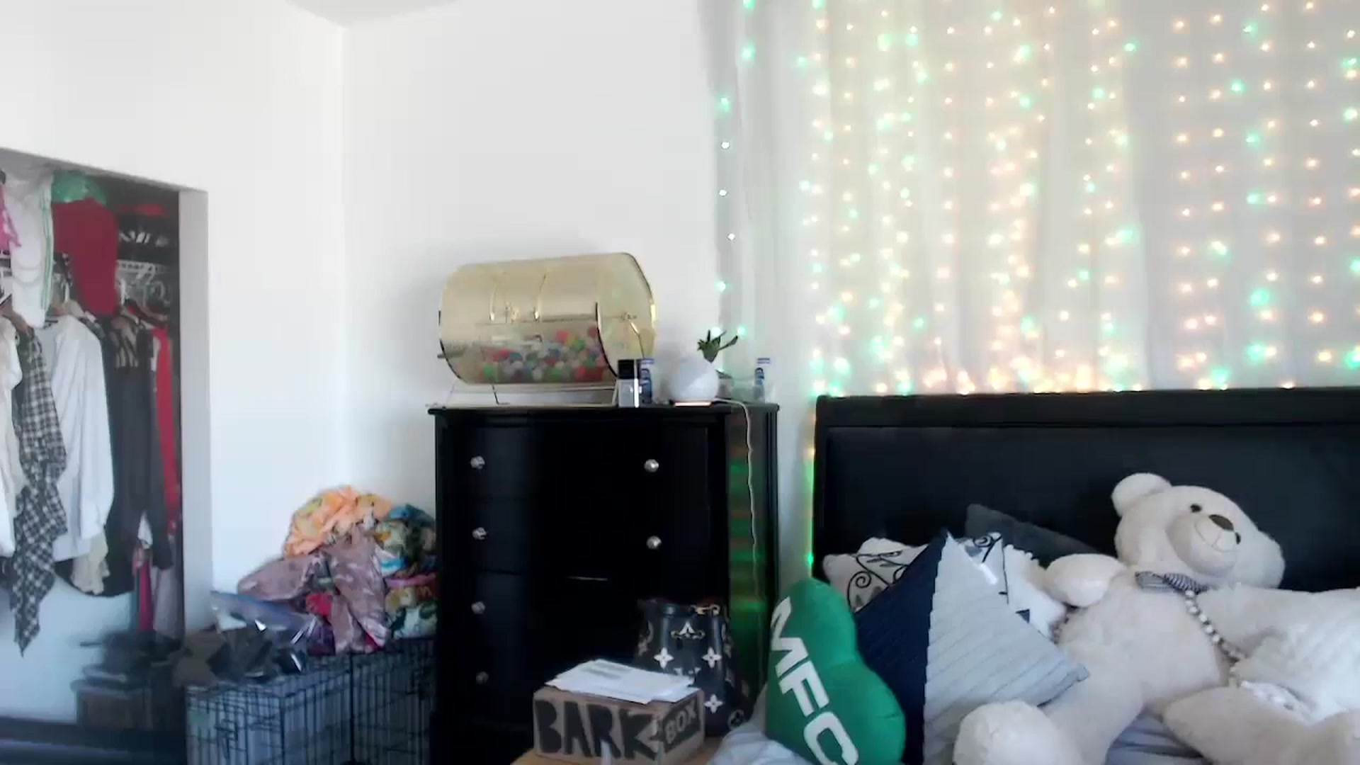 Gallery image thumbnail from Christy_Love's myfreecams stream on, 08/24/2023, 24:34 image 5 of 20