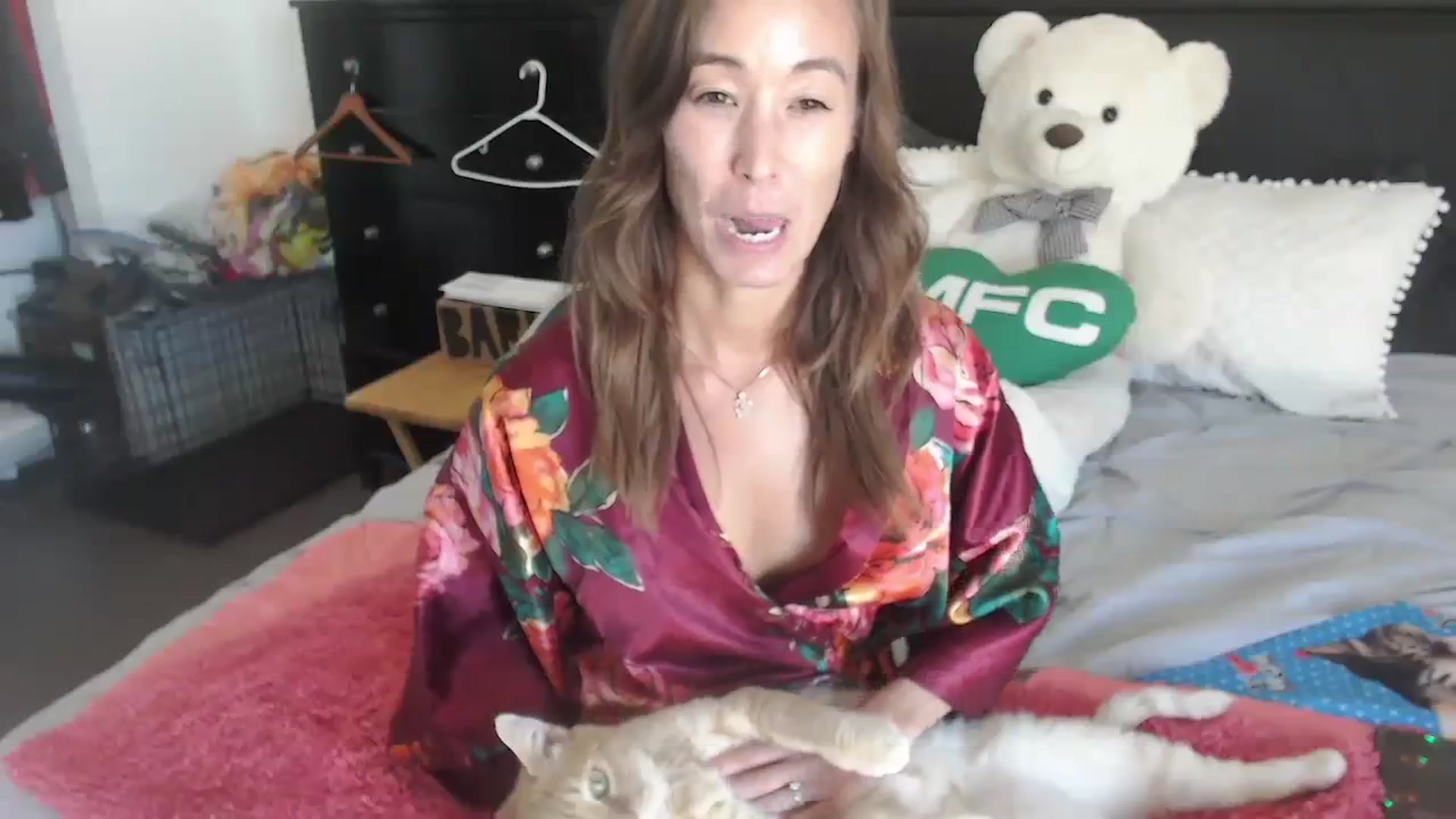 Gallery image thumbnail from Christy_Love's myfreecams stream on, 08/27/2023, 24:25 image 8 of 20