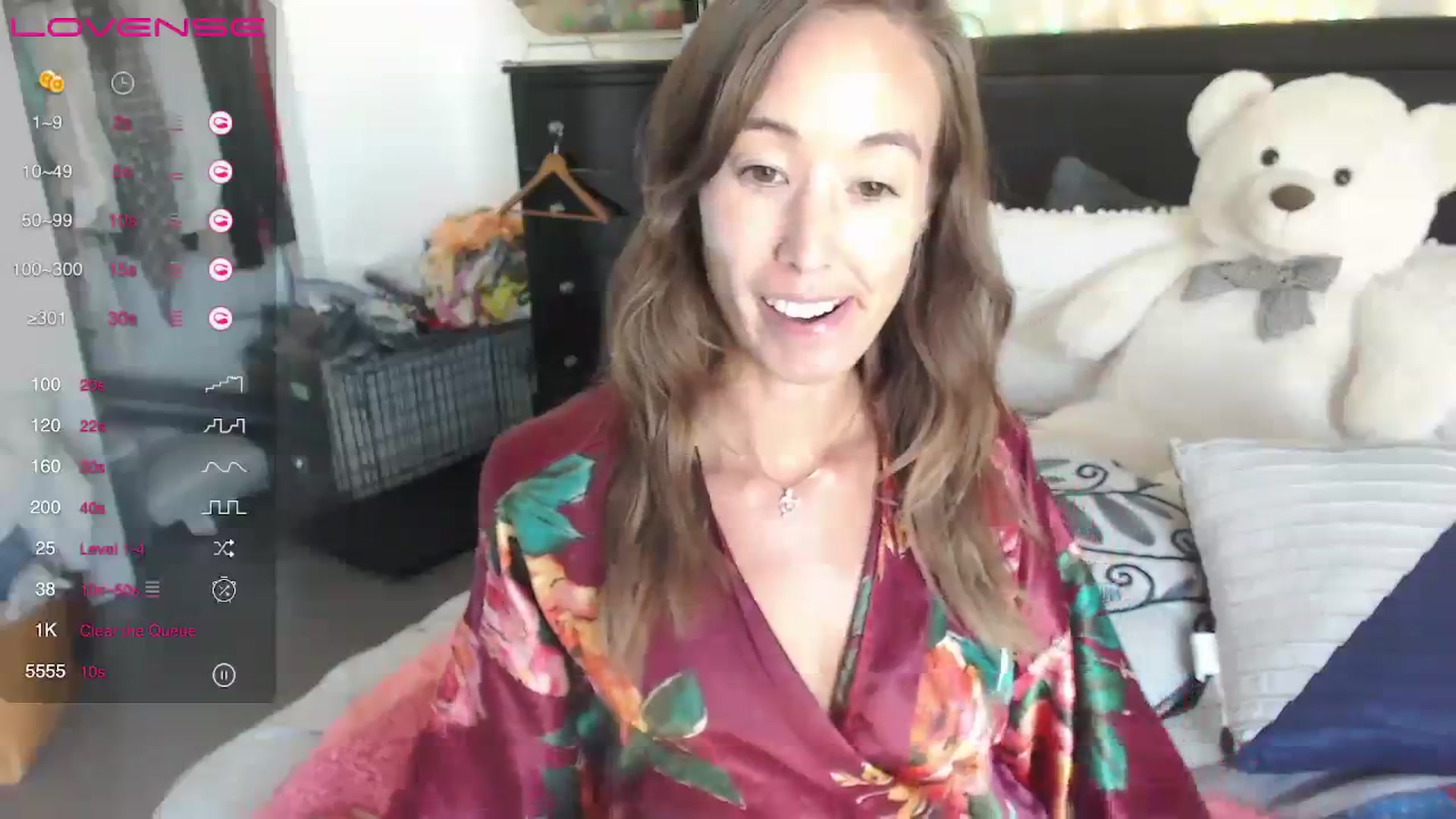 Gallery image thumbnail from Christy_Love's myfreecams stream on, 08/27/2023, 24:25 image 19 of 20