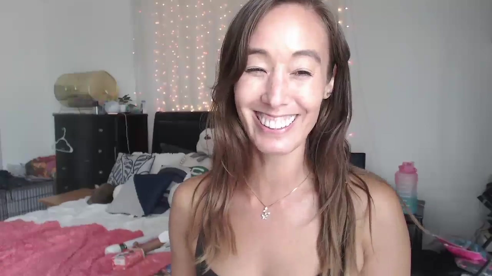 Gallery image thumbnail from Christy_Love's myfreecams stream on, 09/03/2023, 23:15 image 11 of 20