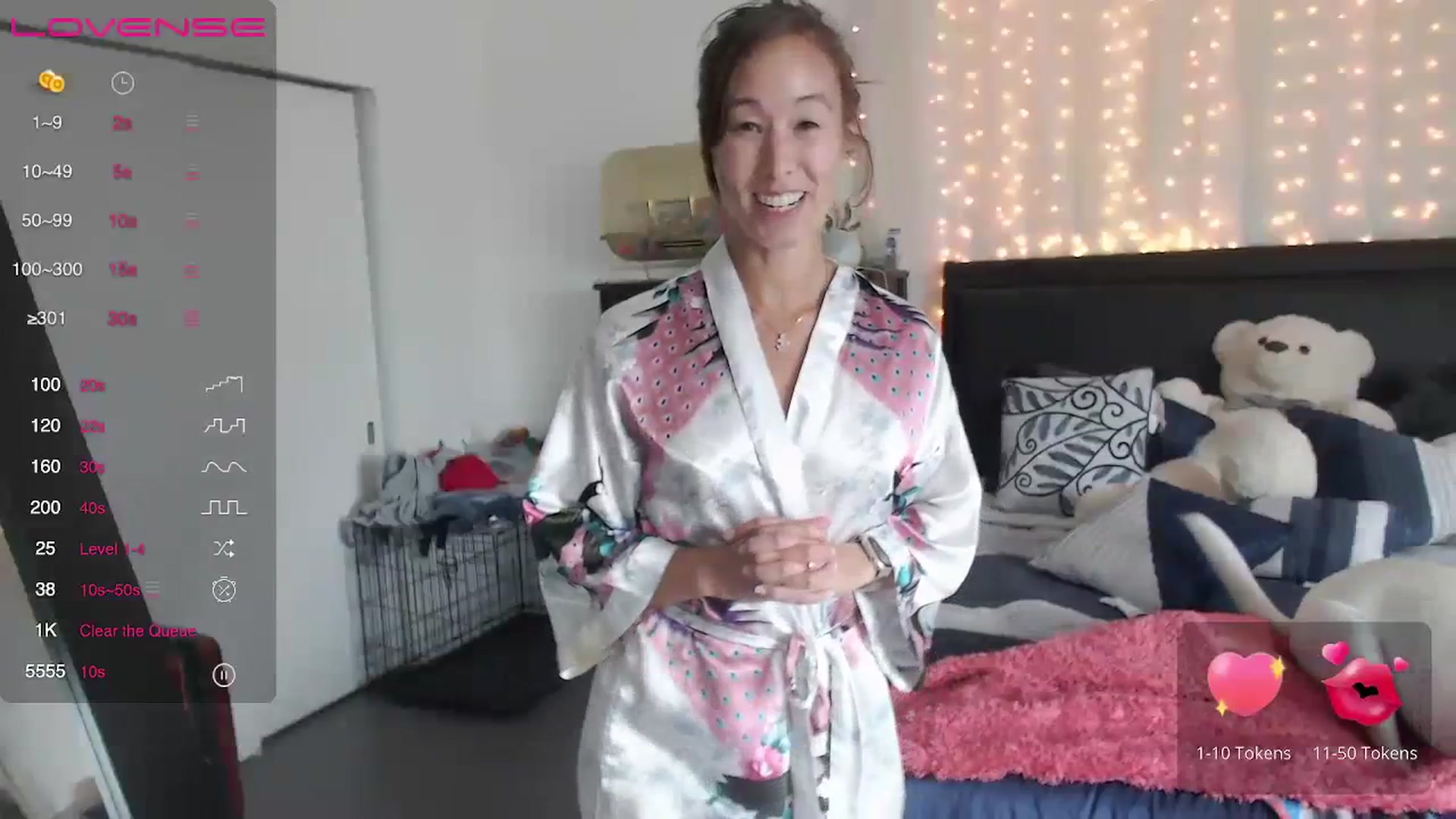 Gallery image thumbnail from Christy_Love's myfreecams stream on, 09/17/2023, 23:59 image 13 of 20