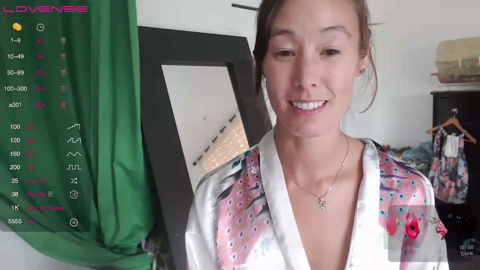 Gallery image thumbnail from Christy_Love's myfreecams stream on, 09/17/2023, 23:59 image 4 of 20