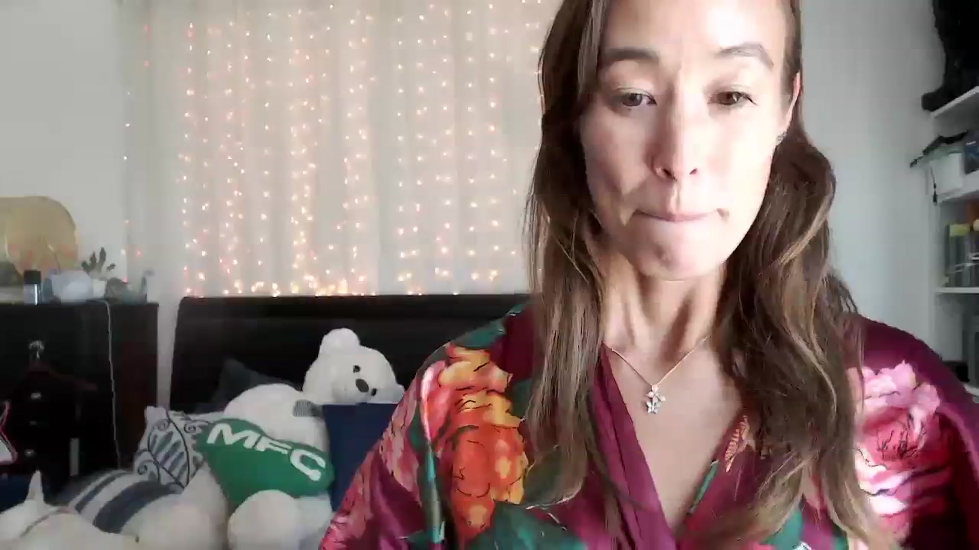 Gallery image thumbnail from Christy_Love's myfreecams stream on, 09/19/2023, 20:40 image 16 of 20