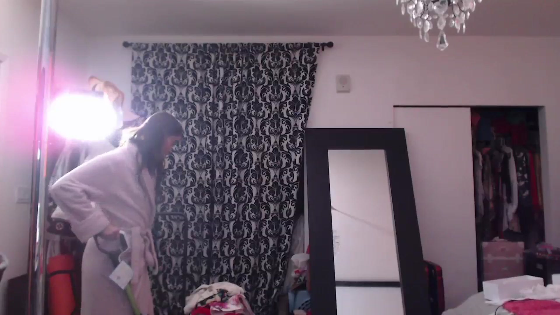 Gallery image thumbnail from Christy_Love's myfreecams stream on, 11/22/2023, 01:11 image 19 of 20