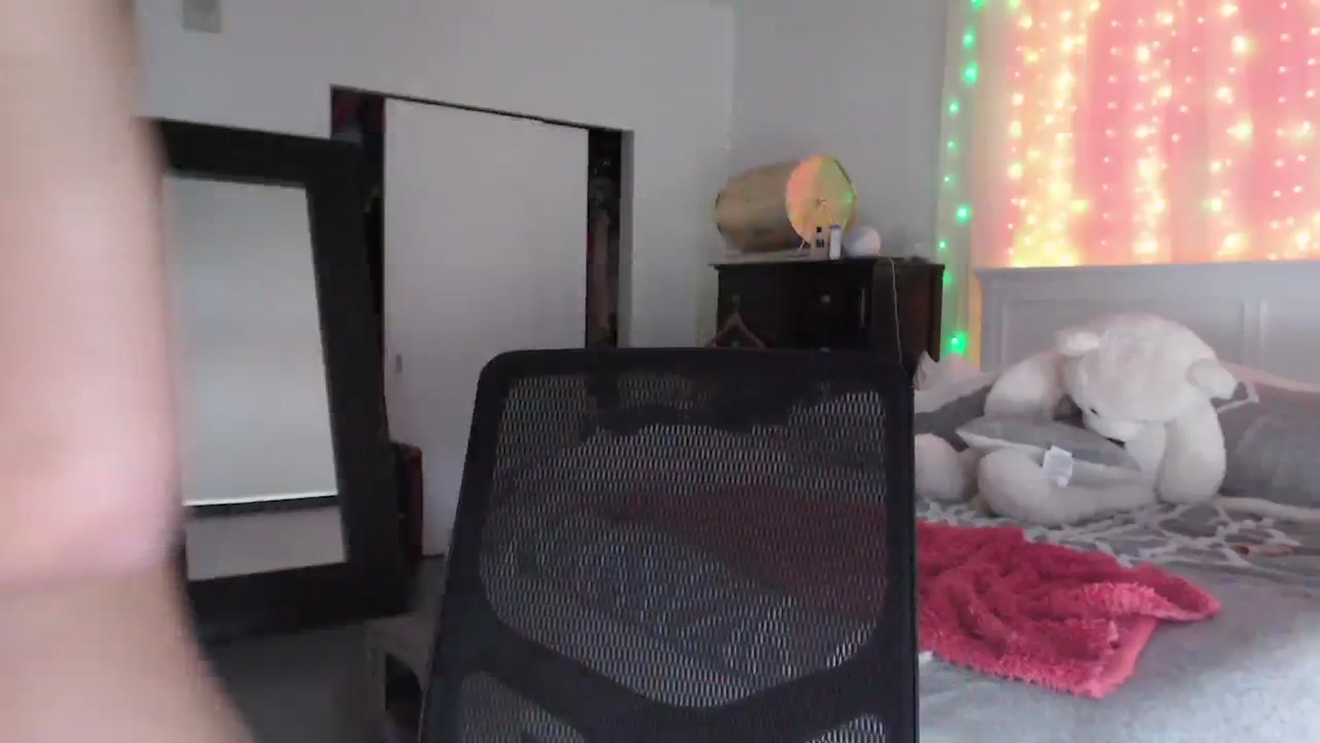 Gallery image thumbnail from Christy_Love's myfreecams stream on, 12/31/2023, 23:12 image 15 of 20