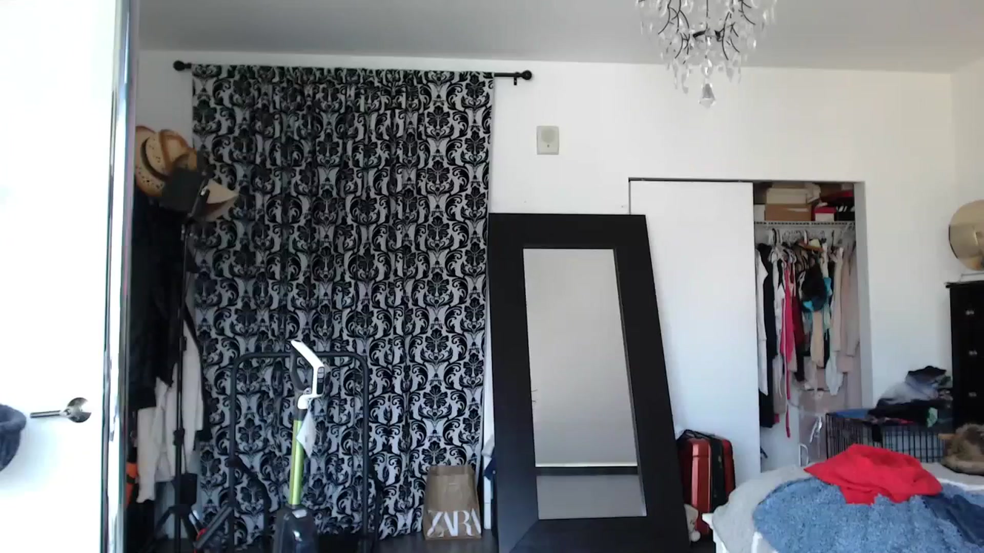 Gallery image thumbnail from Christy_Love's myfreecams stream on, 02/19/2024, 23:02 image 11 of 20