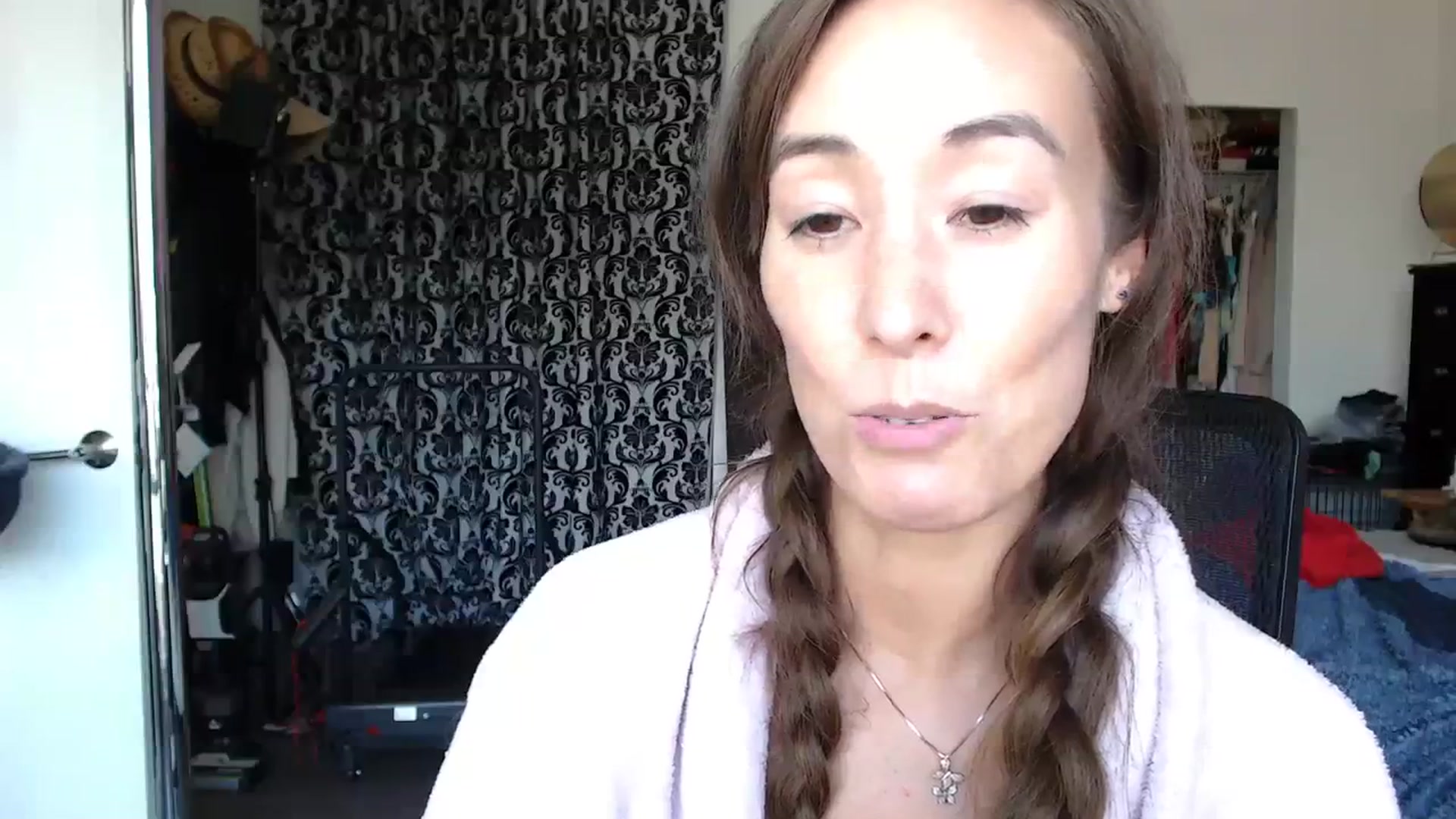 Gallery image thumbnail from Christy_Love's myfreecams stream on, 02/19/2024, 23:02 image 15 of 20