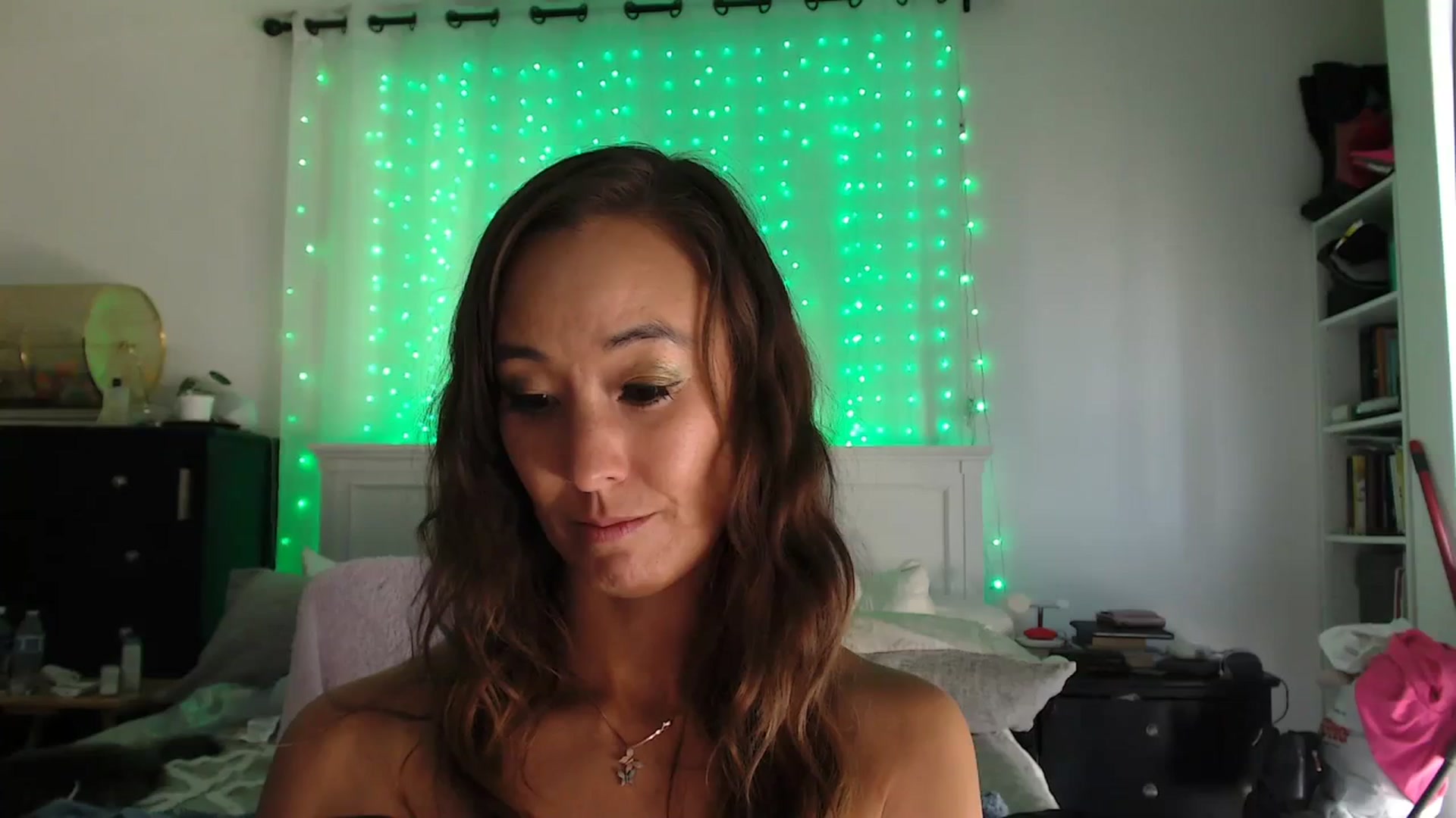 Gallery image thumbnail from Christy_Love's myfreecams stream on, 03/16/2024, 22:03 image 1 of 20