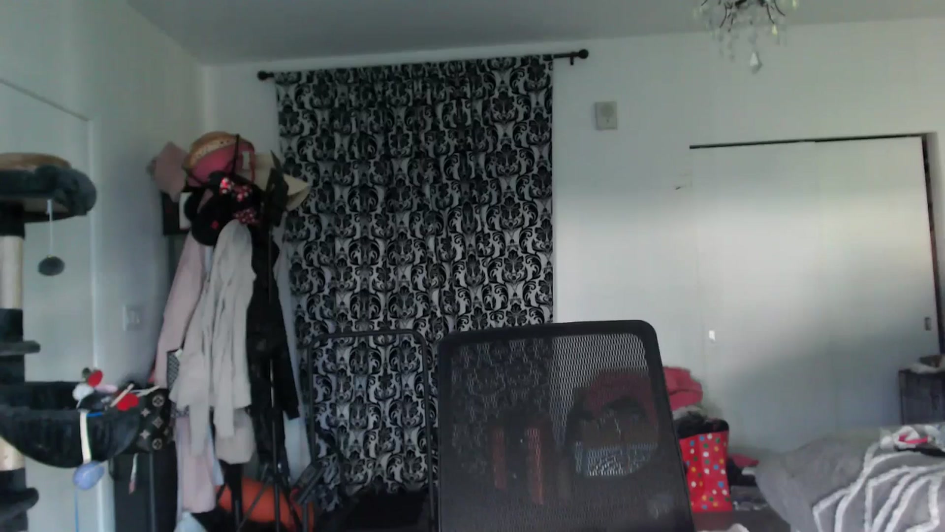 Gallery image thumbnail from Christy_Love's myfreecams stream on, 04/29/2024, 01:03 image 15 of 20