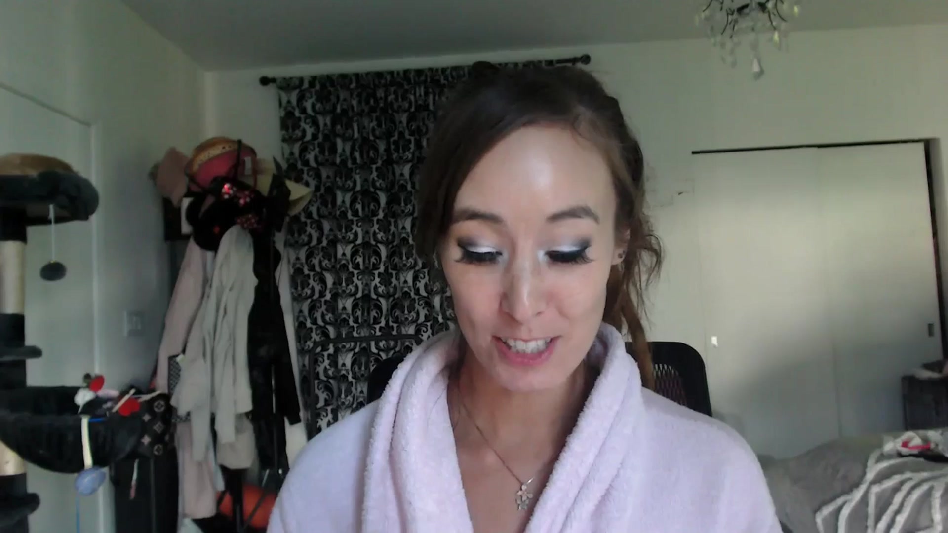 Gallery image thumbnail from Christy_Love's myfreecams stream on, 04/29/2024, 01:03 image 11 of 20