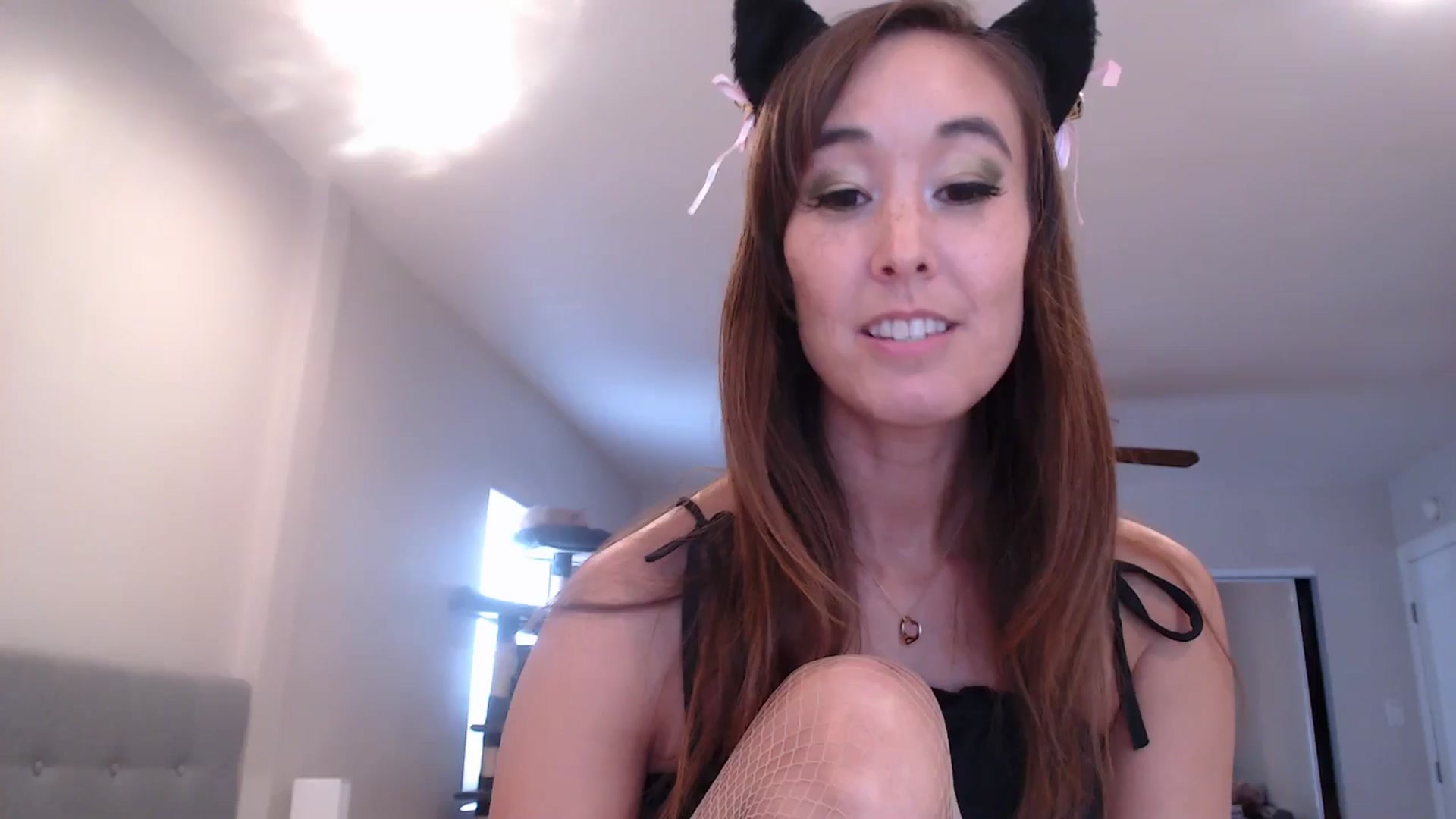 Gallery image thumbnail from Christy_Love's myfreecams stream on, 06/17/2024, 20:14 image 19 of 20