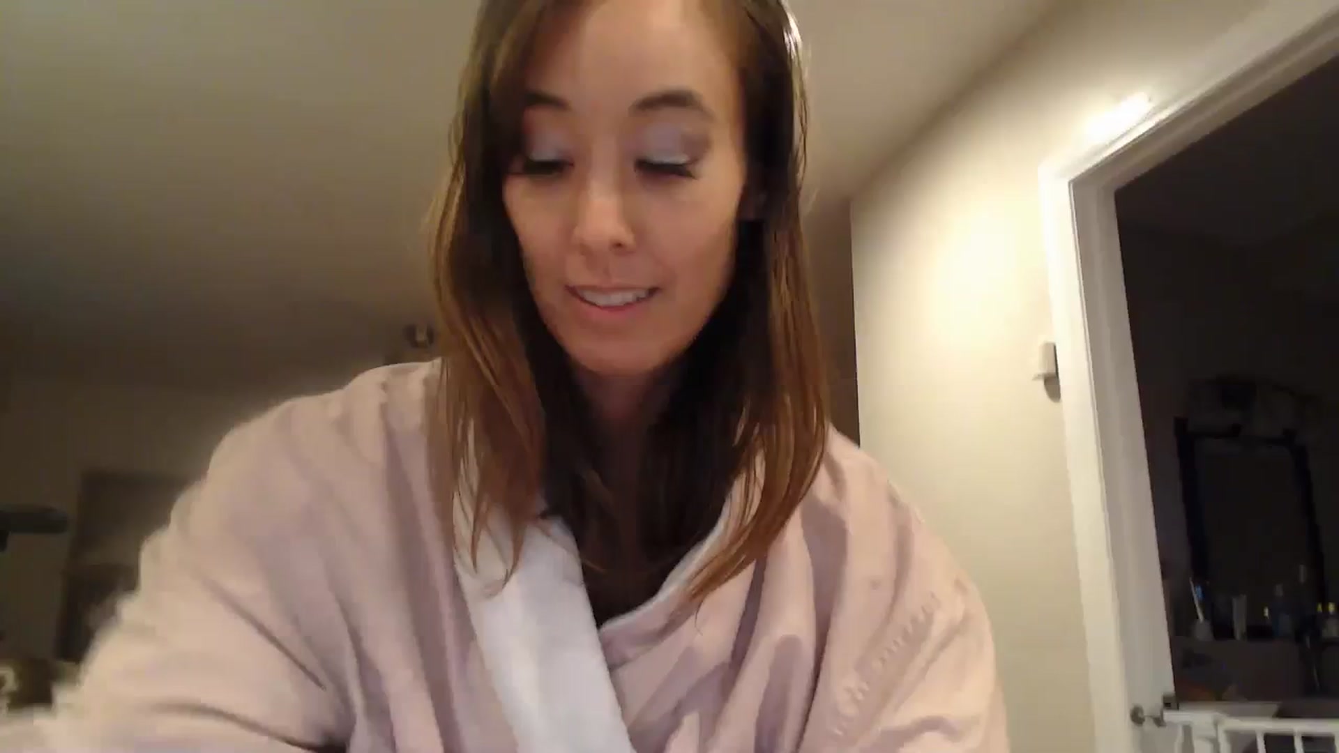 Gallery image thumbnail from Christy_Love's myfreecams stream on, 06/20/2024, 03:59 image 1 of 20