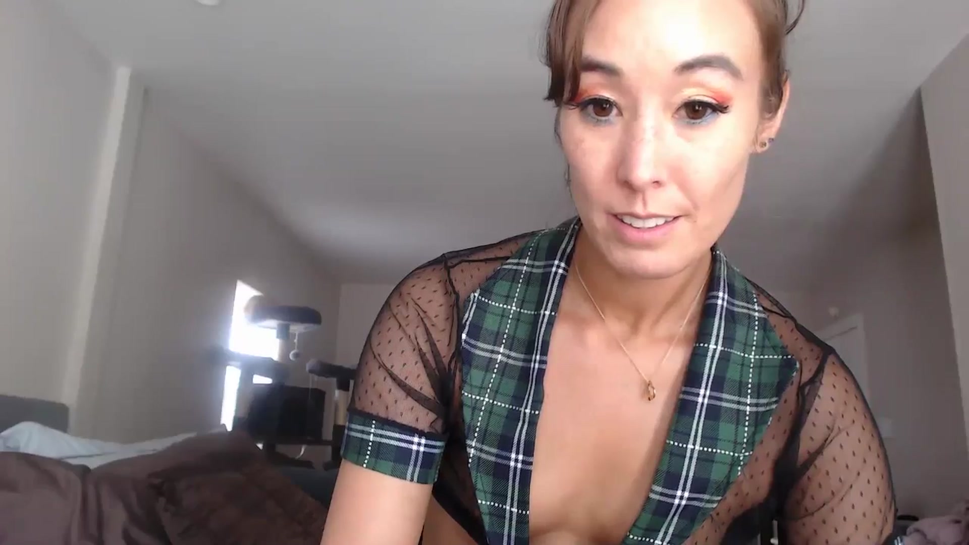 Gallery image thumbnail from Christy_Love's myfreecams stream on, 06/29/2024, 19:40 image 13 of 20