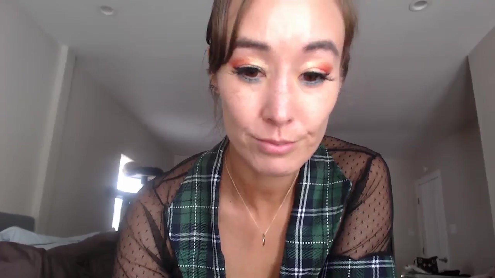 Gallery image thumbnail from Christy_Love's myfreecams stream on, 06/29/2024, 19:40 image 19 of 20