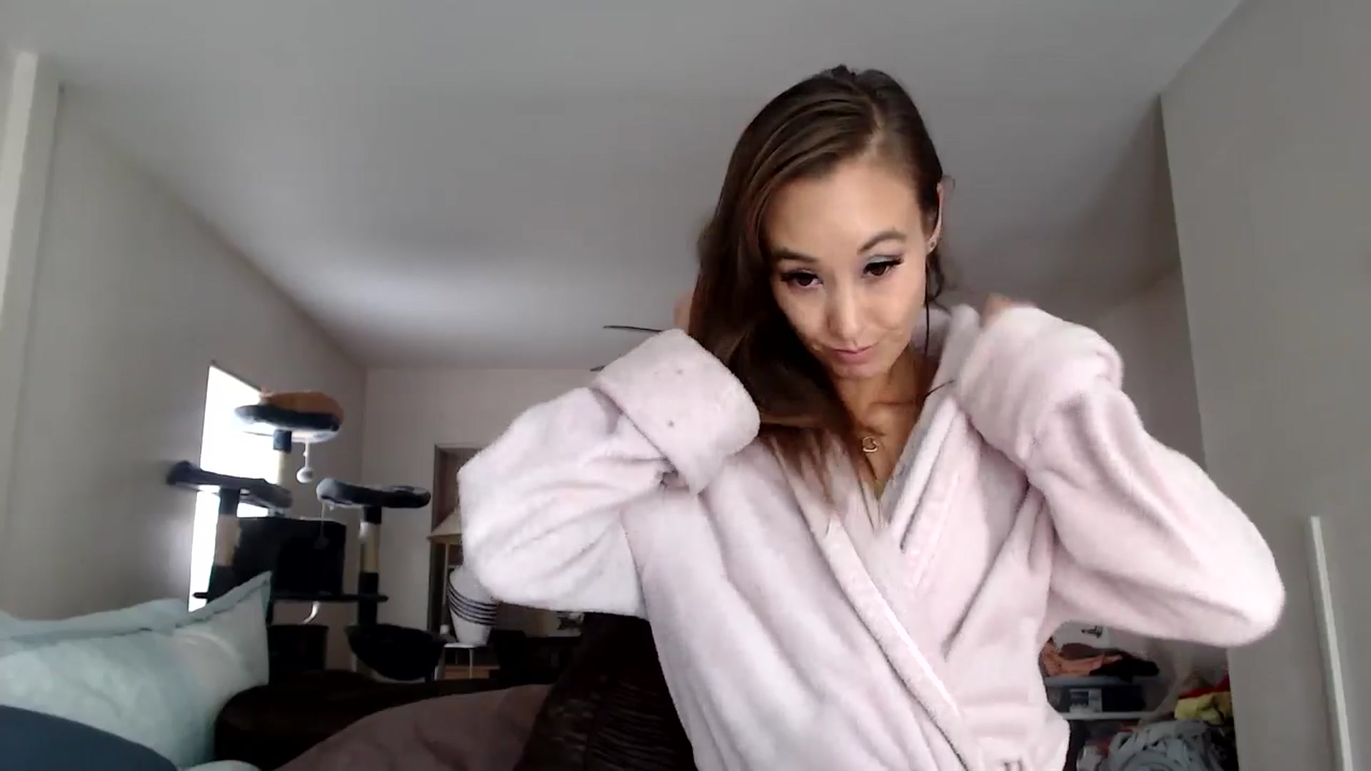 Gallery image thumbnail from Christy_Love's myfreecams stream on, 07/02/2024, 21:49 image 13 of 20