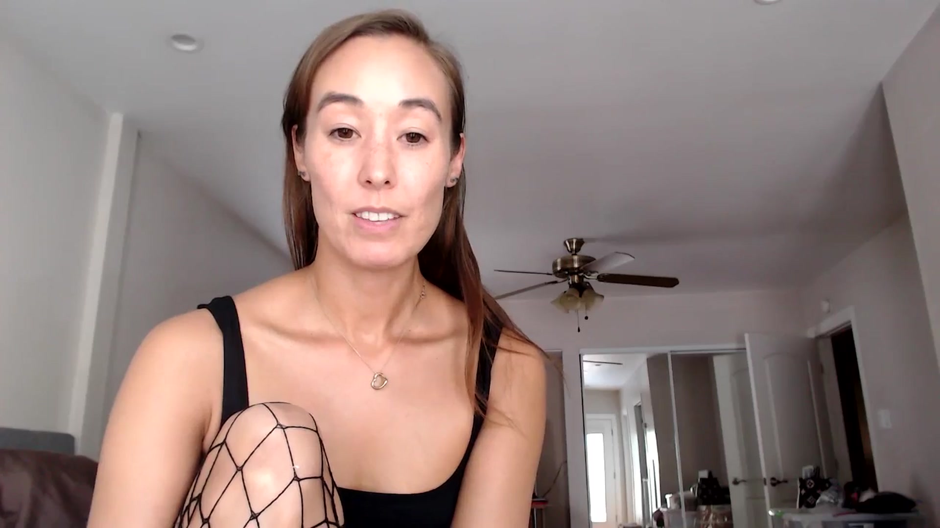 Gallery image thumbnail from Christy_Love's myfreecams stream on, 07/04/2024, 20:04 image 20 of 20