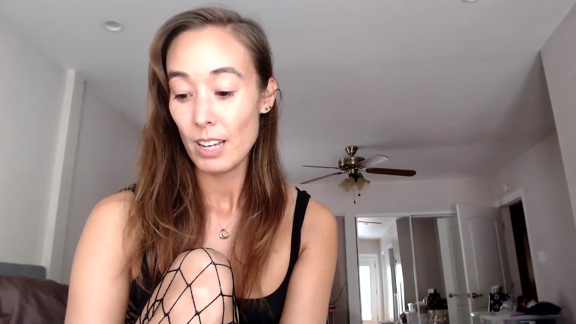 Gallery image thumbnail from Christy_Love's myfreecams stream on, 07/04/2024, 20:04 image 19 of 20