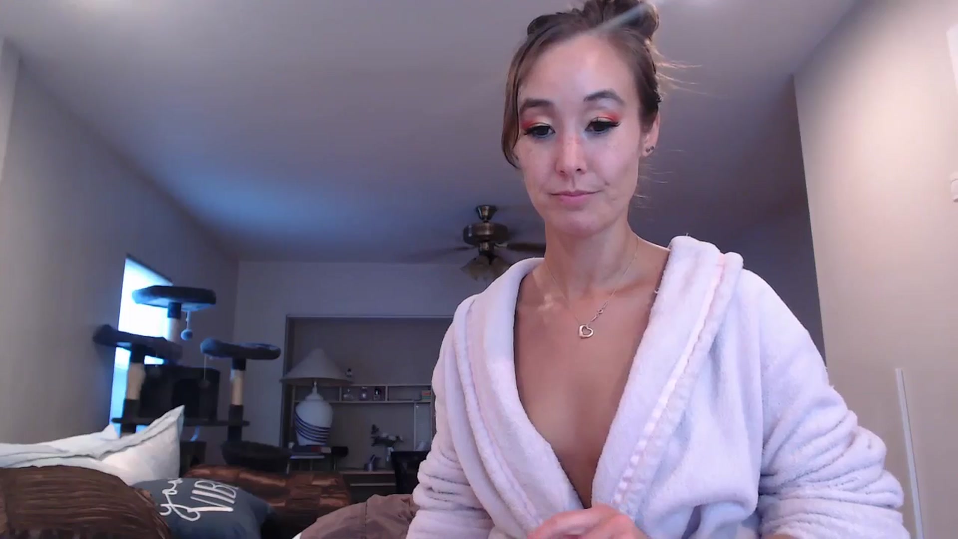 Gallery image thumbnail from Christy_Love's myfreecams stream on, 07/05/2024, 01:34 image 9 of 20