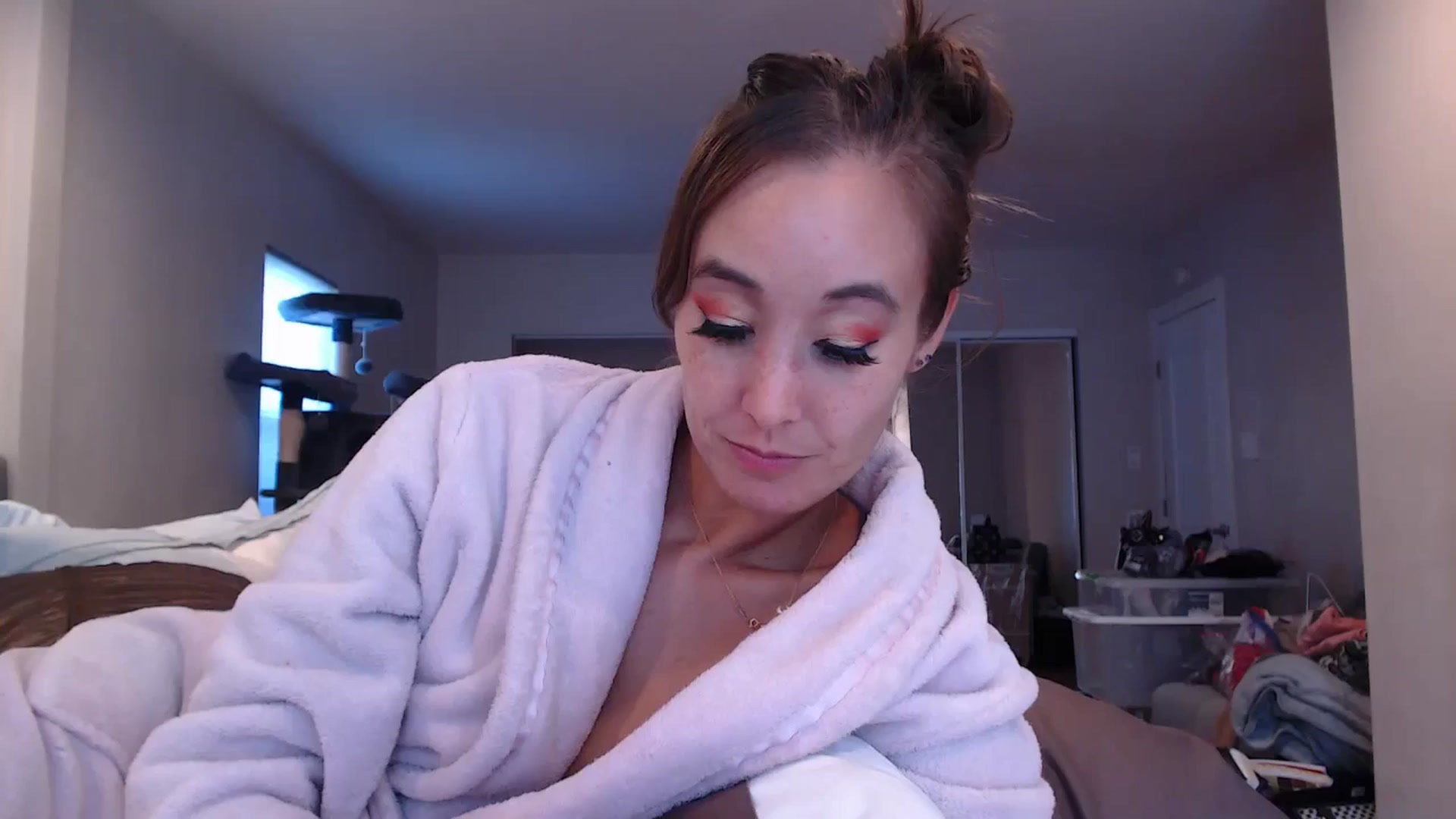 Gallery image thumbnail from Christy_Love's myfreecams stream on, 07/05/2024, 01:34 image 17 of 20
