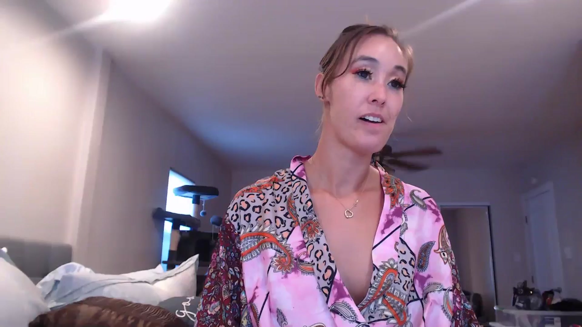 Gallery image thumbnail from Christy_Love's myfreecams stream on, 07/05/2024, 01:54 image 7 of 20