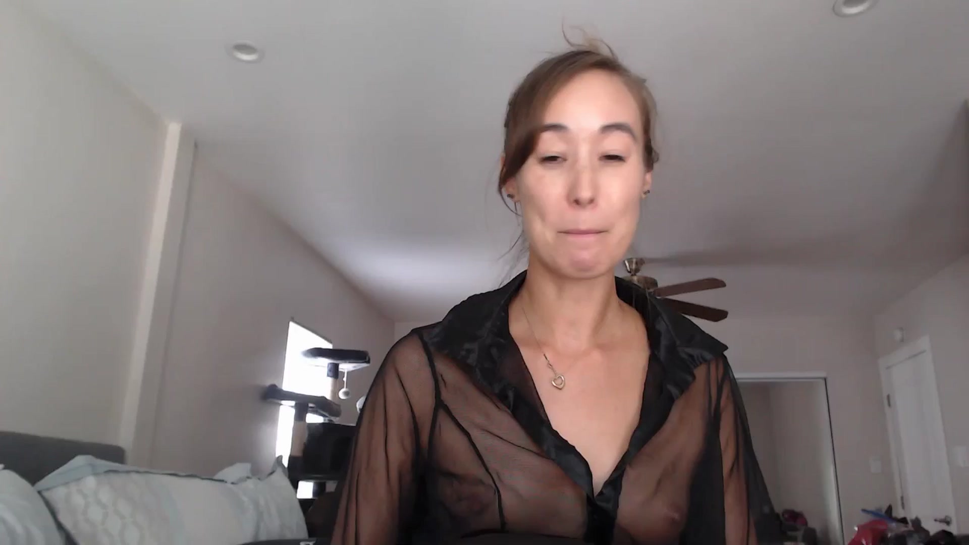 Gallery image thumbnail from Christy_Love's myfreecams stream on, 07/06/2024, 21:18 image 8 of 20