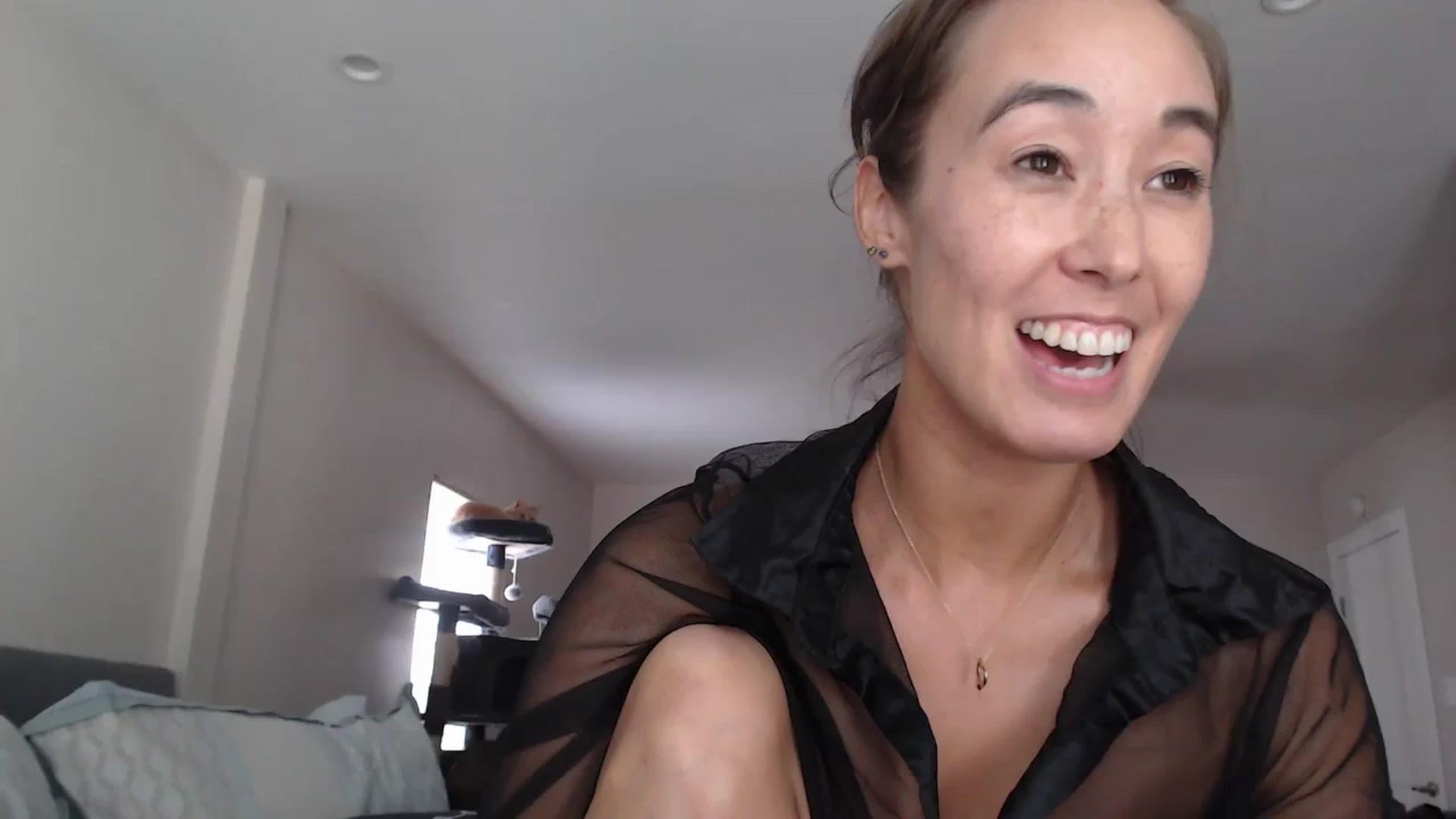 Gallery image thumbnail from Christy_Love's myfreecams stream on, 07/06/2024, 21:18 image 18 of 20