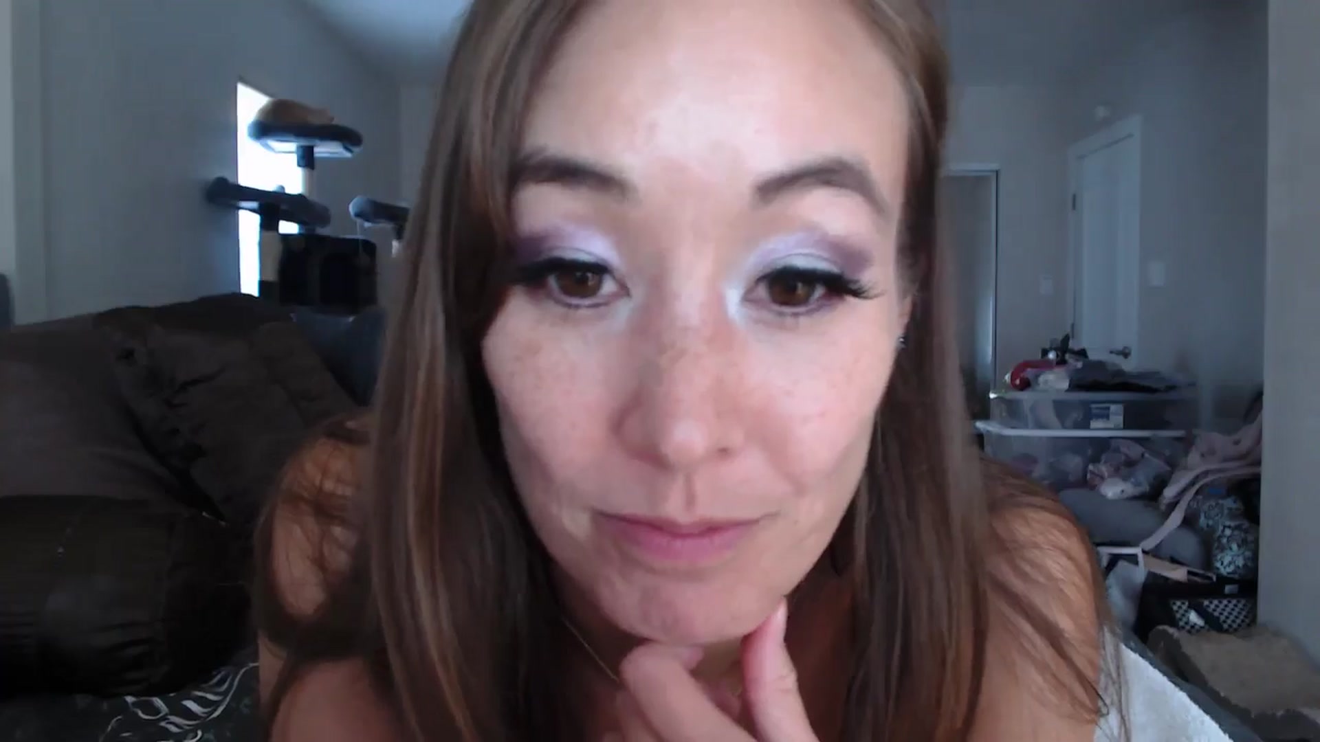 Gallery image thumbnail from Christy_Love's myfreecams stream on, 07/10/2024, 19:23 image 11 of 20