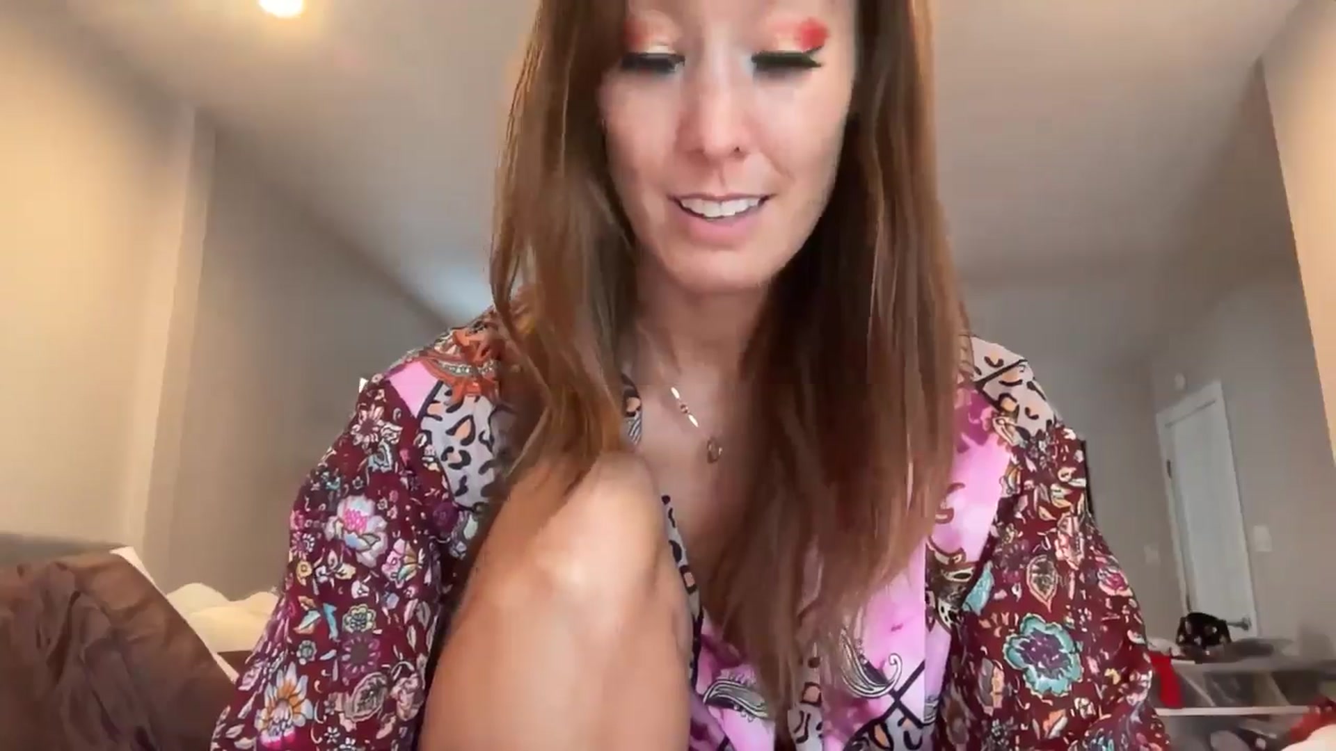 Gallery image thumbnail from Christy_Love's myfreecams stream on, 07/15/2024, 21:03 image 6 of 20