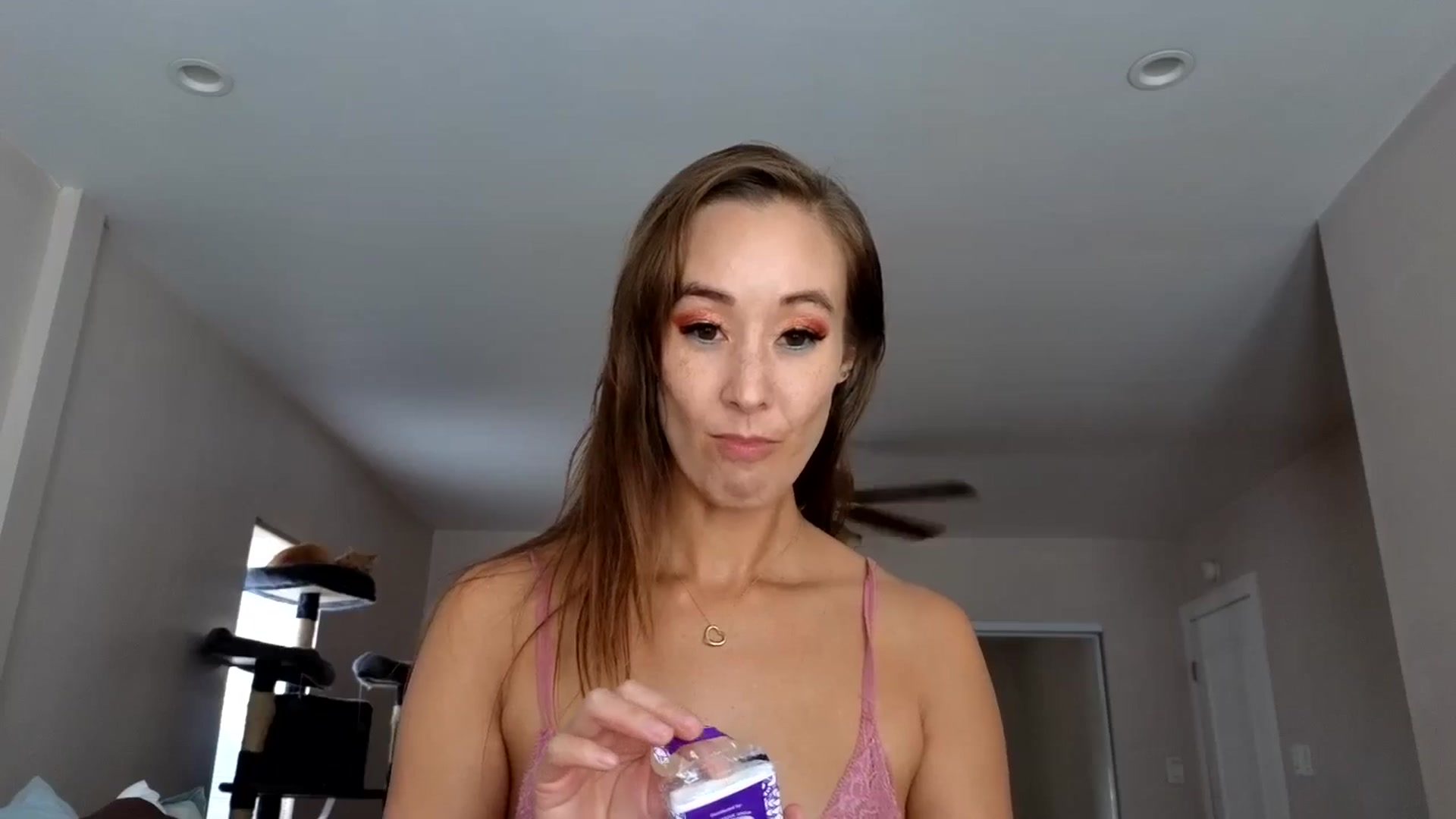 Gallery image thumbnail from Christy_Love's myfreecams stream on, 07/24/2024, 19:27 image 16 of 20