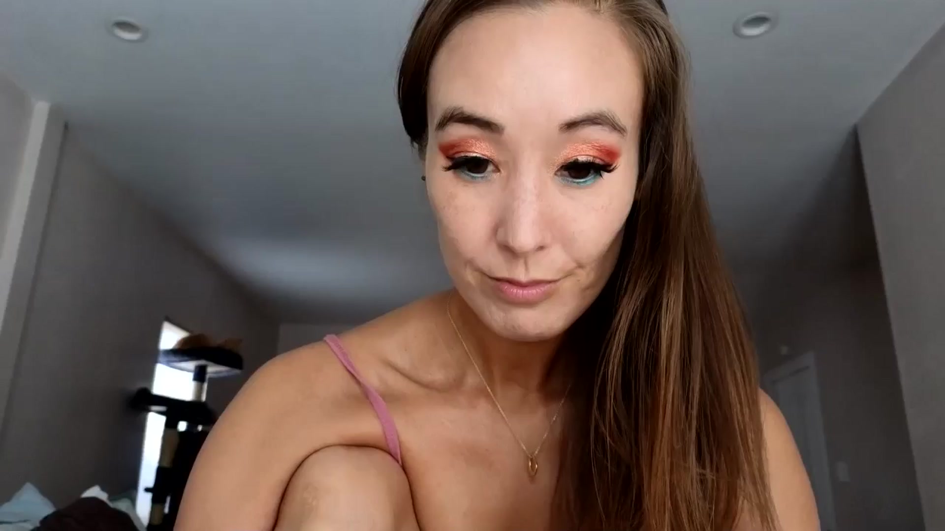 Gallery image thumbnail from Christy_Love's myfreecams stream on, 07/24/2024, 19:27 image 5 of 20