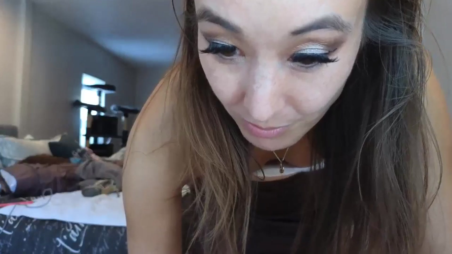 Gallery image thumbnail from Christy_Love's myfreecams stream on, 07/25/2024, 22:02 image 12 of 20