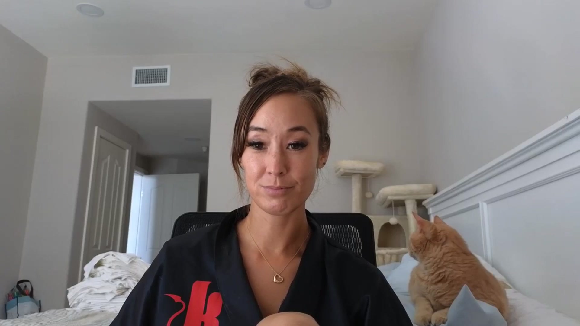 Gallery image thumbnail from Christy_Love's myfreecams stream on, 08/10/2024, 19:51 image 5 of 20
