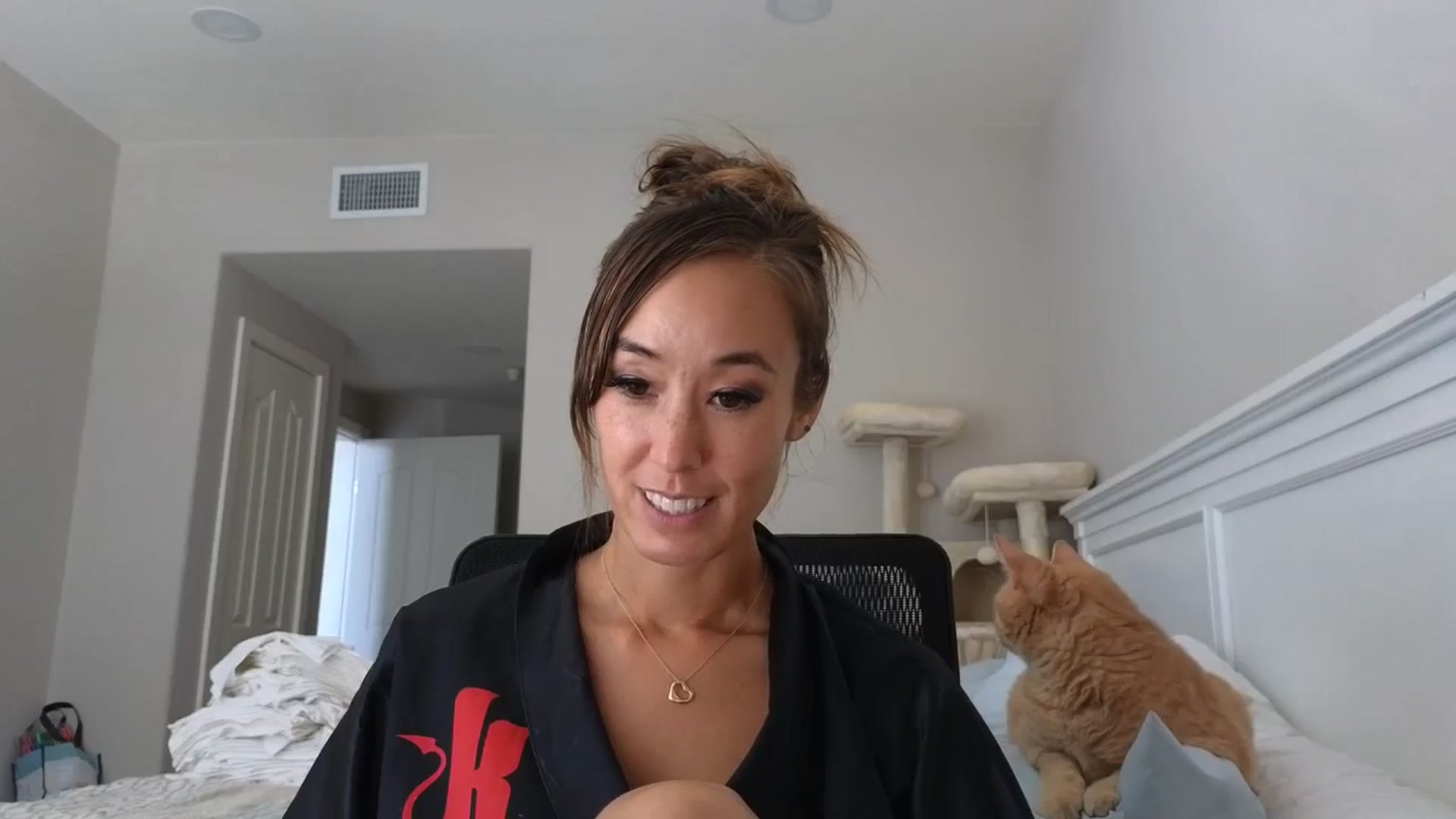 Gallery image thumbnail from Christy_Love's myfreecams stream on, 08/10/2024, 19:51 image 4 of 20
