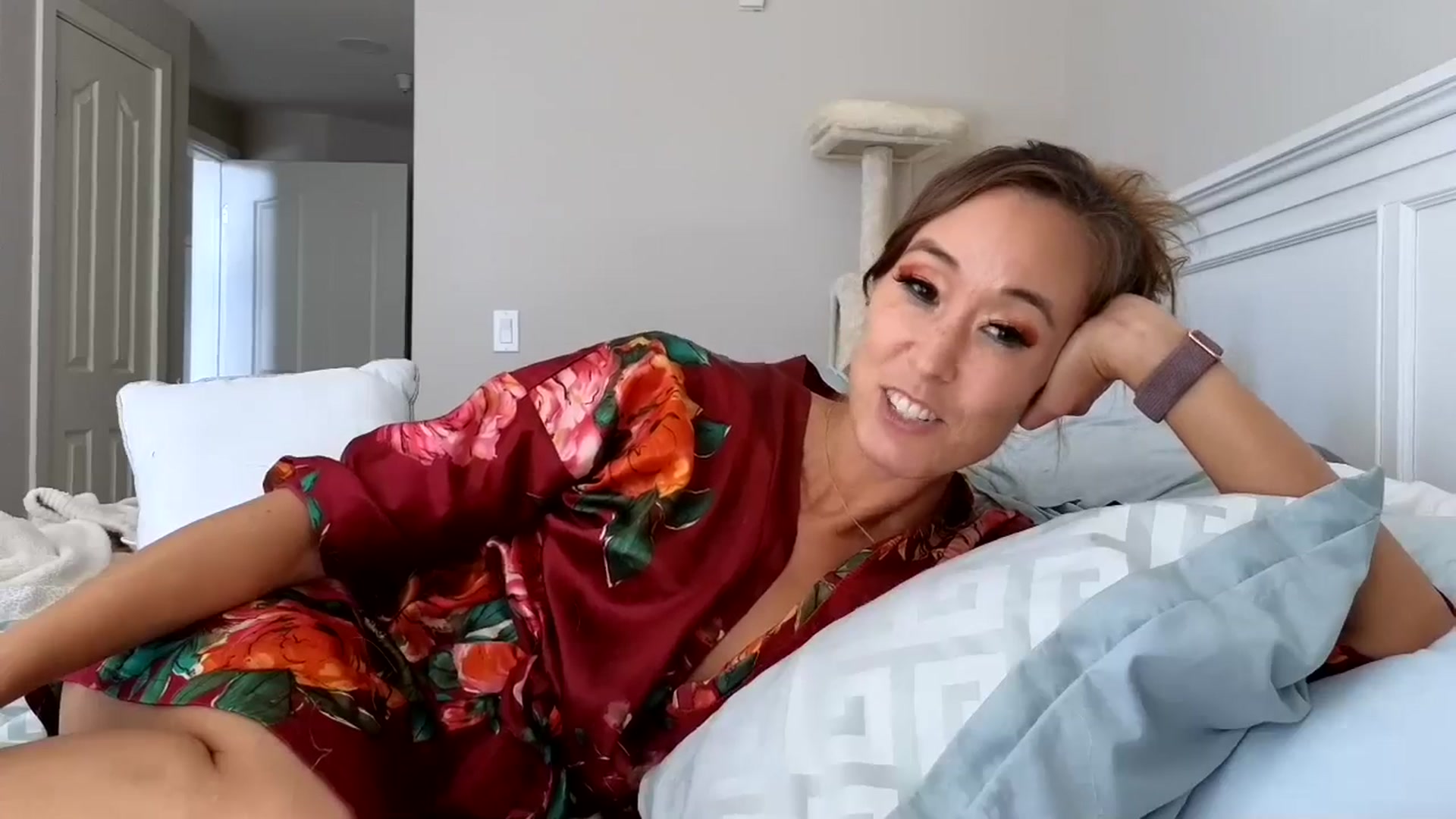 Gallery image thumbnail from Christy_Love's myfreecams stream on, 08/11/2024, 21:58 image 12 of 20