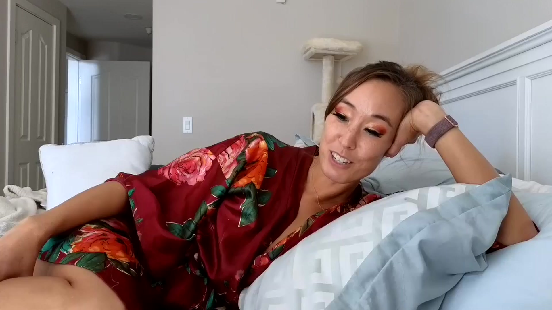 Gallery image thumbnail from Christy_Love's myfreecams stream on, 08/11/2024, 21:58 image 13 of 20