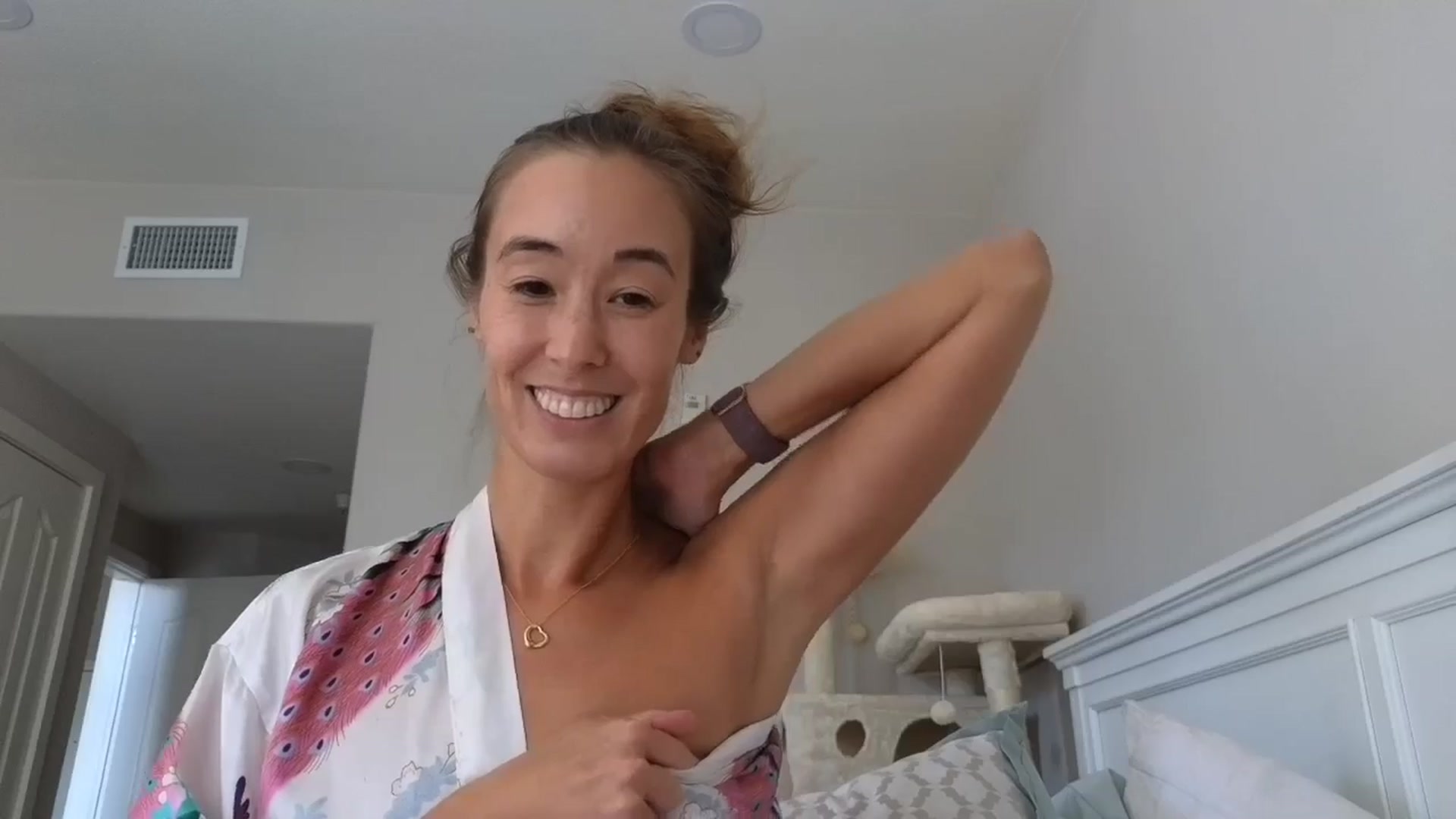 Gallery image thumbnail from Christy_Love's myfreecams stream on, 08/13/2024, 24:01 image 8 of 20