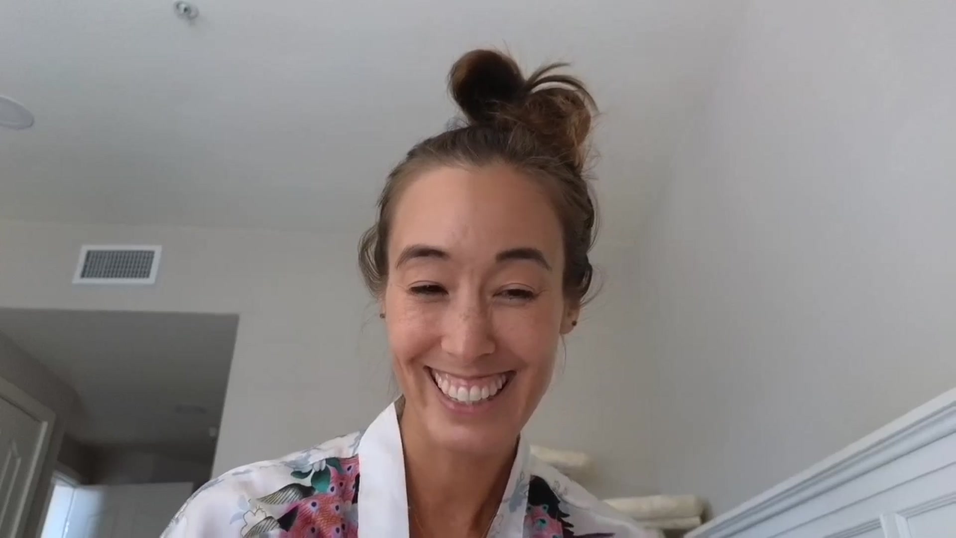 Gallery image thumbnail from Christy_Love's myfreecams stream on, 08/13/2024, 24:01 image 6 of 20