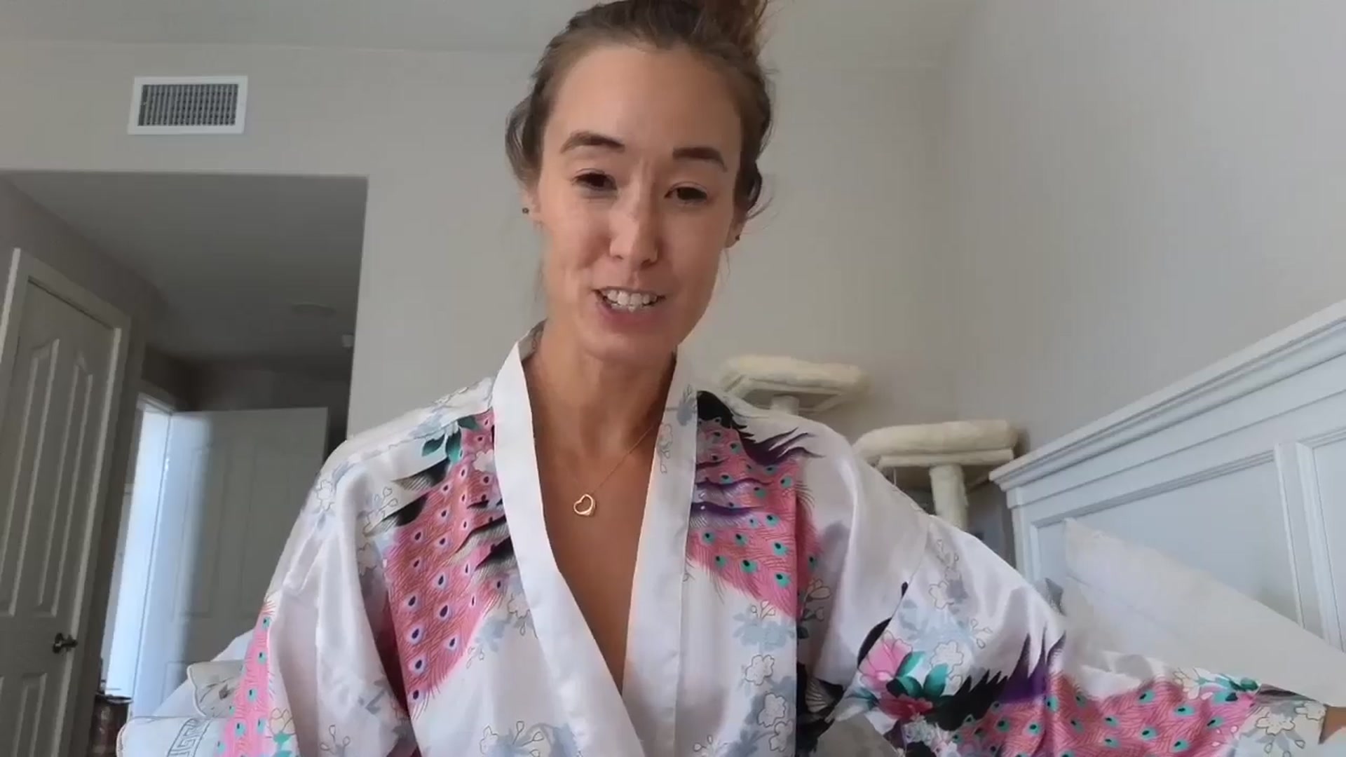 Gallery image thumbnail from Christy_Love's myfreecams stream on, 08/13/2024, 24:01 image 5 of 20