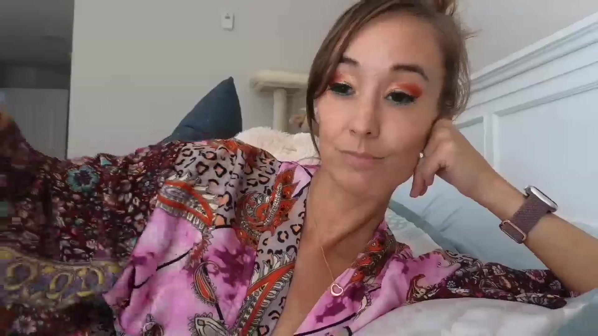 Gallery image thumbnail from Christy_Love's myfreecams stream on, 08/16/2024, 20:55 image 9 of 20