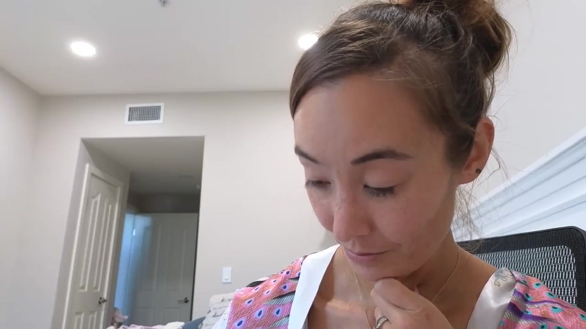 Gallery image thumbnail from Christy_Love's myfreecams stream on, 08/20/2024, 01:42 image 5 of 20