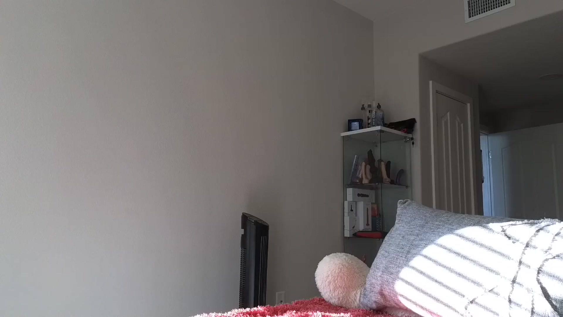 Gallery image thumbnail from Christy_Love's myfreecams stream on, 10/13/2024, 23:59 image 14 of 20
