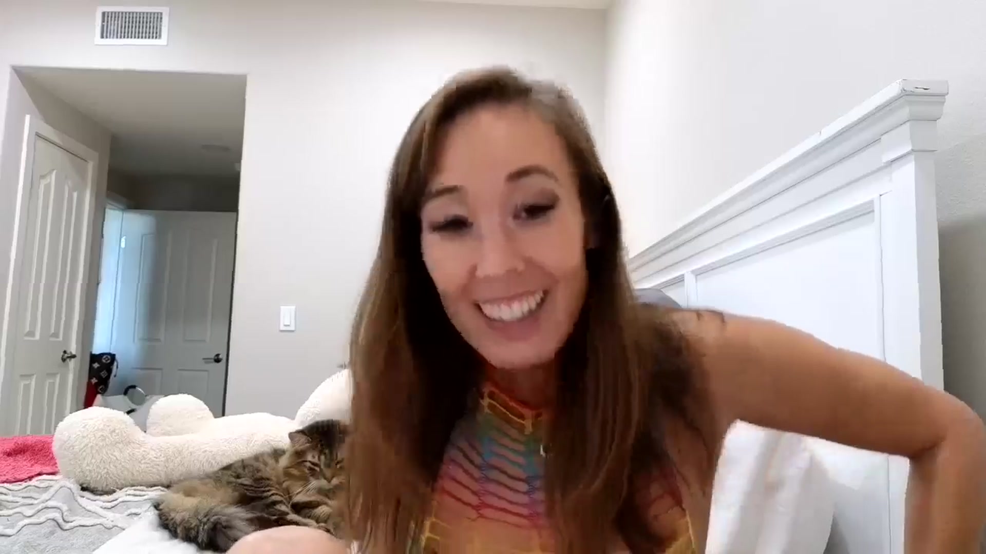 Gallery image thumbnail from Christy_Love's myfreecams stream on, 11/05/2024, 24:24 image 14 of 20